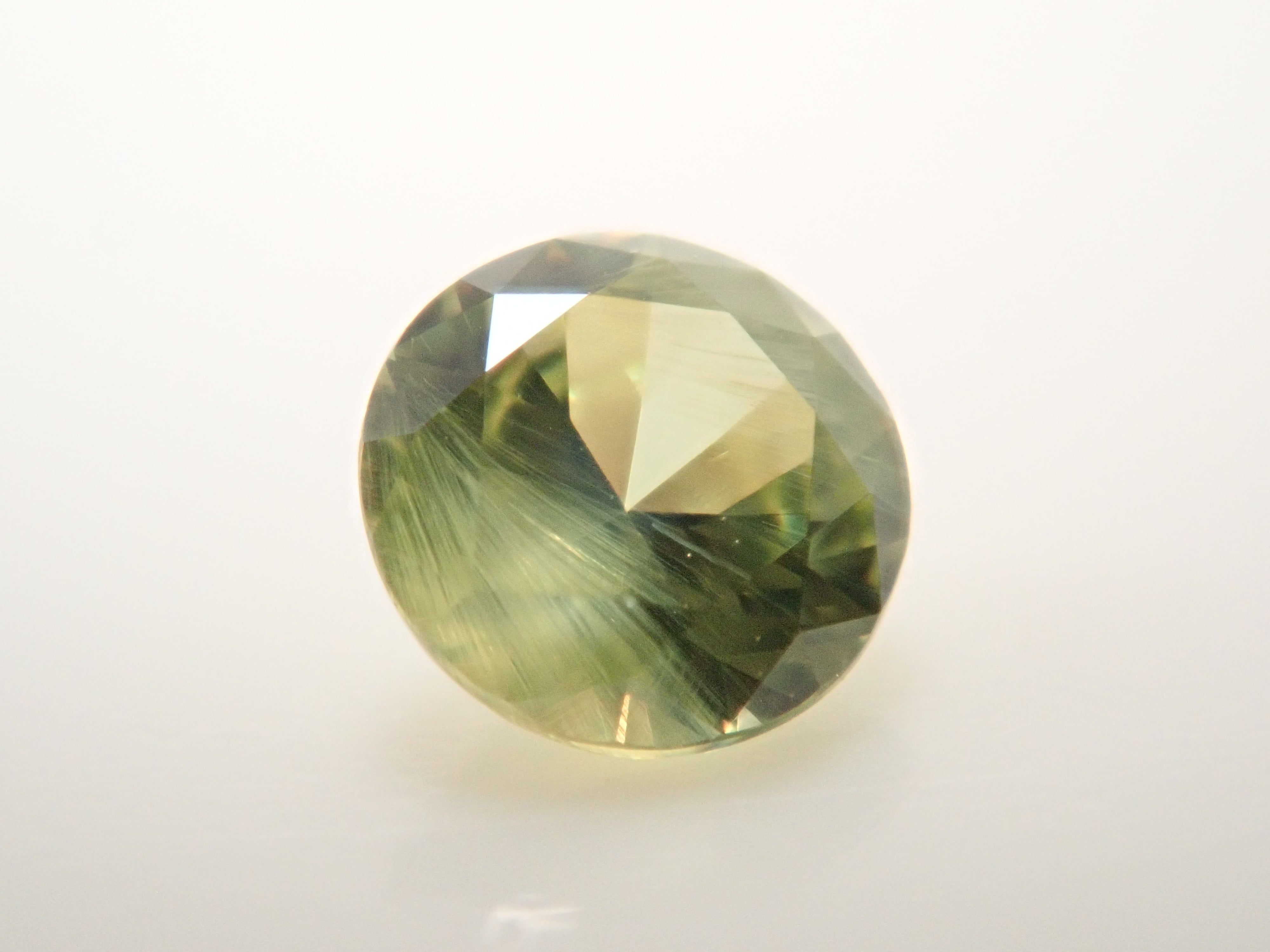[12560905] Russian Demantoid Garnet (Horsetail) 0.075ct Loose Stone