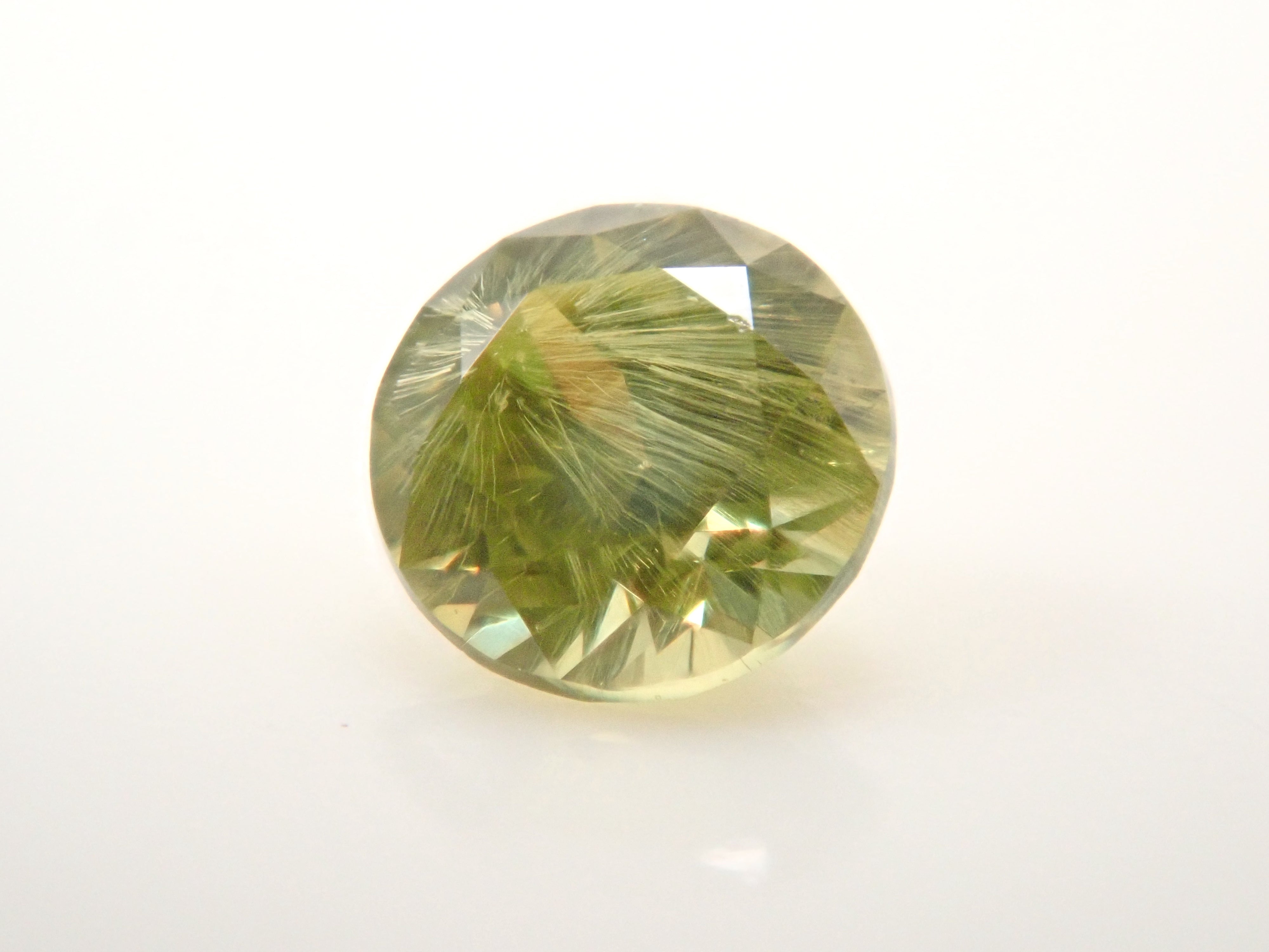 [12560906] Russian Demantoid Garnet (Horsetail) 0.079ct Loose Stone