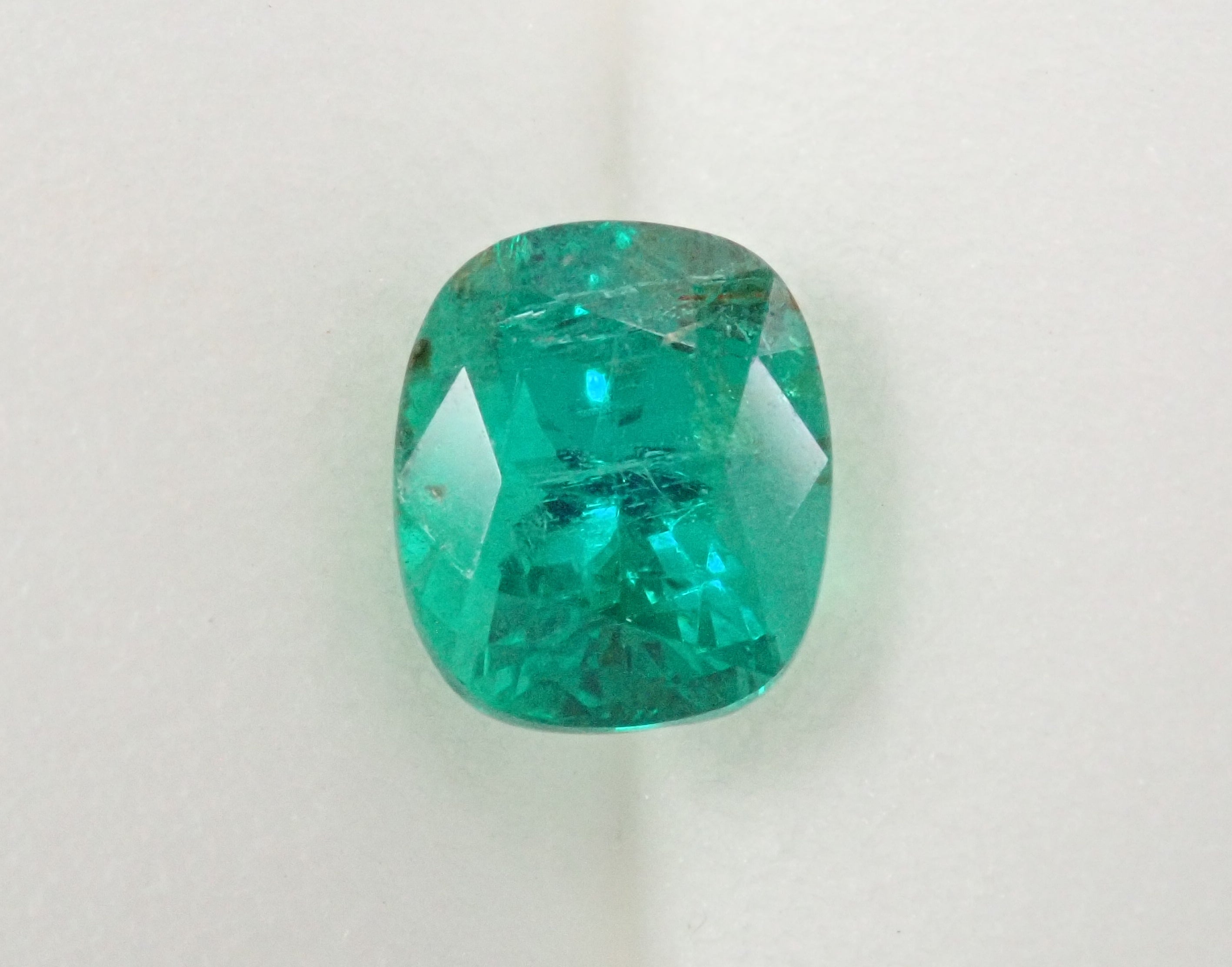 華*子様 GIA 宝石鑑別書付き 天然　エメラルド １．０９ct 華*子様 GIA 宝石鑑別書付き 天然 エメラルド 1．09ct - メルカリ