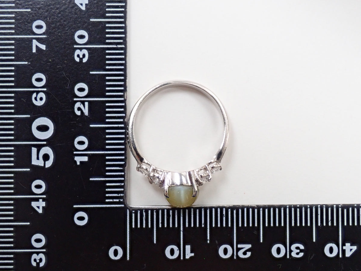 【10/19 22時販売】【カラフリ】Pt900 クリソベリルキャッツアイ 2.35ct ダイヤモンド0.31ctリング鑑別書