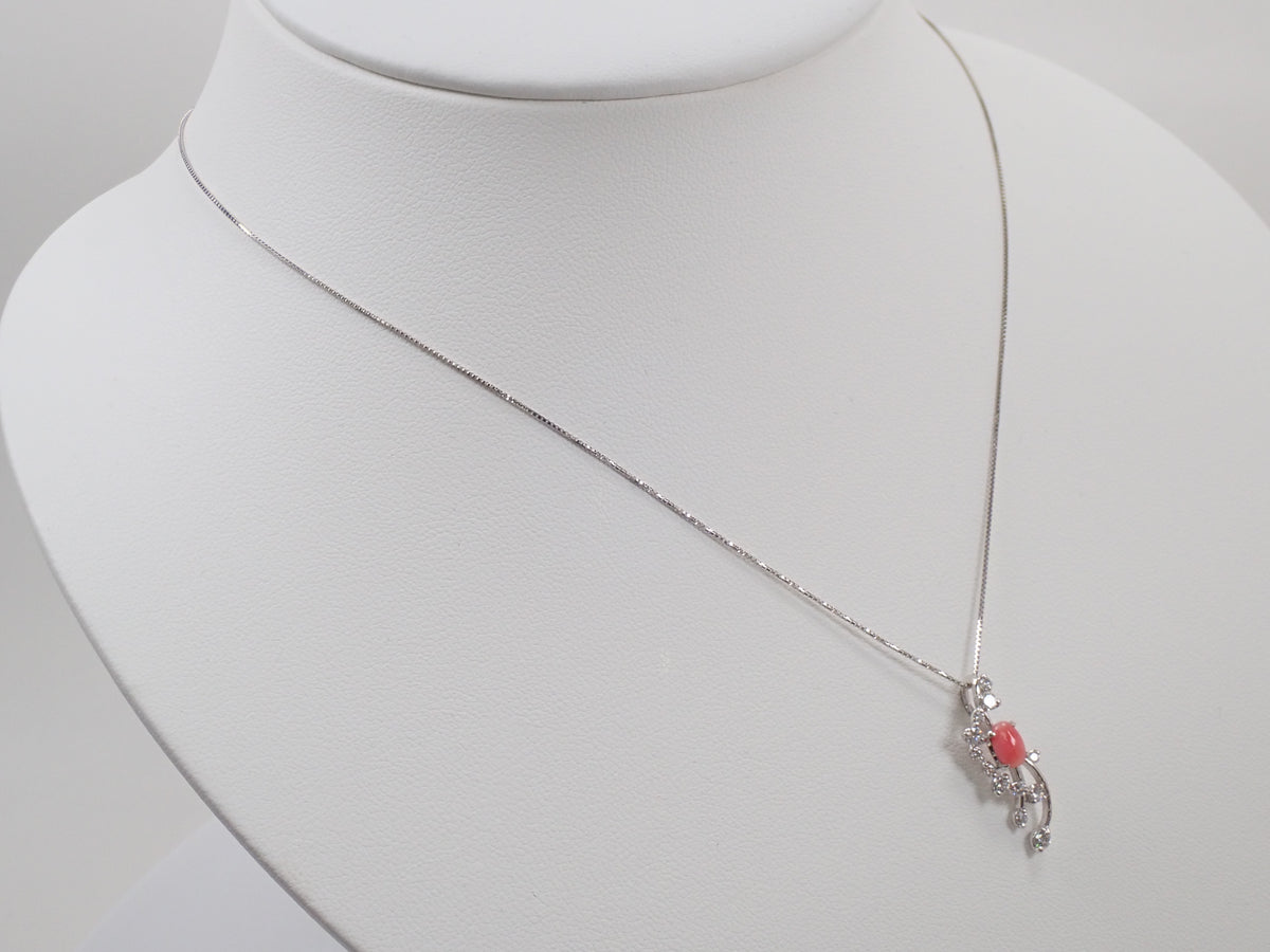 [Item 22602836] [Carafuri] Pt900/Pt850 Conch Pearl (with flame structure) 0.54ct, Diamond 0.30ct Pendant (Necklace) with Appraisal Report
