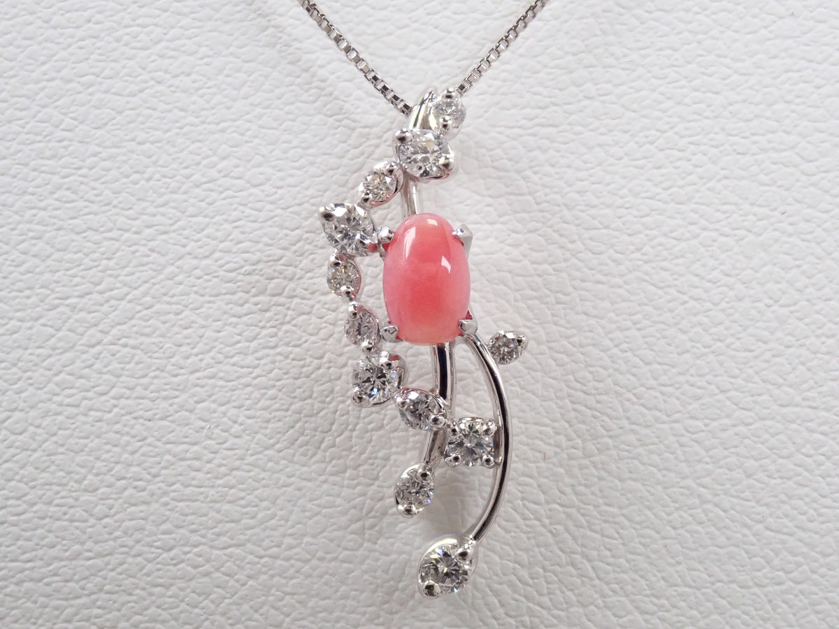 [Item 22602836] [Carafuri] Pt900/Pt850 Conch Pearl (with flame structure) 0.54ct, Diamond 0.30ct Pendant (Necklace) with Appraisal Report
