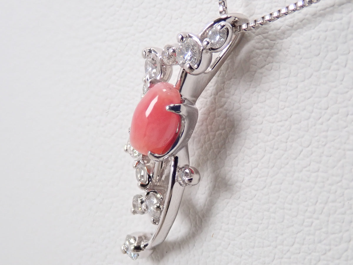 [Item 22602836] [Carafuri] Pt900/Pt850 Conch Pearl (with flame structure) 0.54ct, Diamond 0.30ct Pendant (Necklace) with Appraisal Report