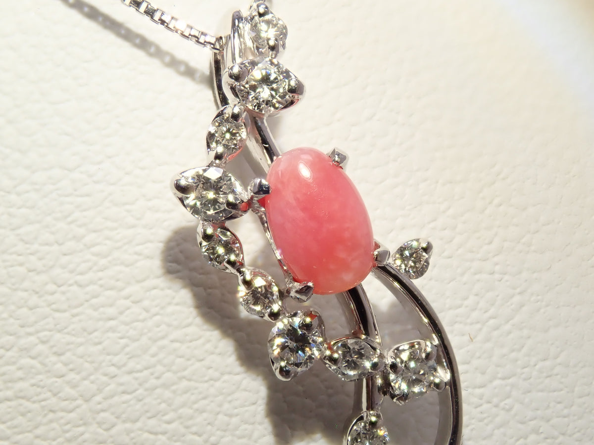 [Item 22602836] [Carafuri] Pt900/Pt850 Conch Pearl (with flame structure) 0.54ct, Diamond 0.30ct Pendant (Necklace) with Appraisal Report