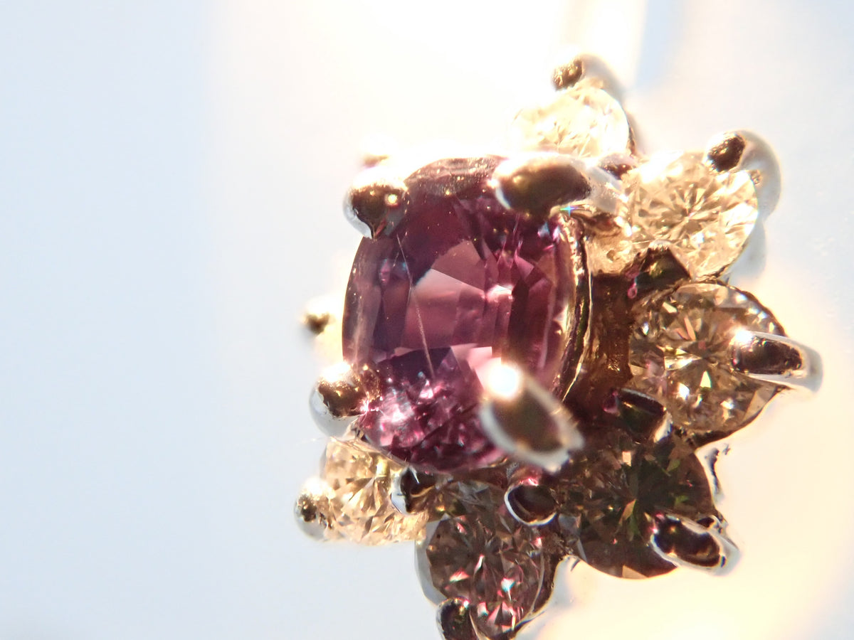 [Item 22602845] Pt900 Brazilian Alexandrite 0.15/0.14ct & Diamond 0.14/0.12ct Earrings with Appraisal Report