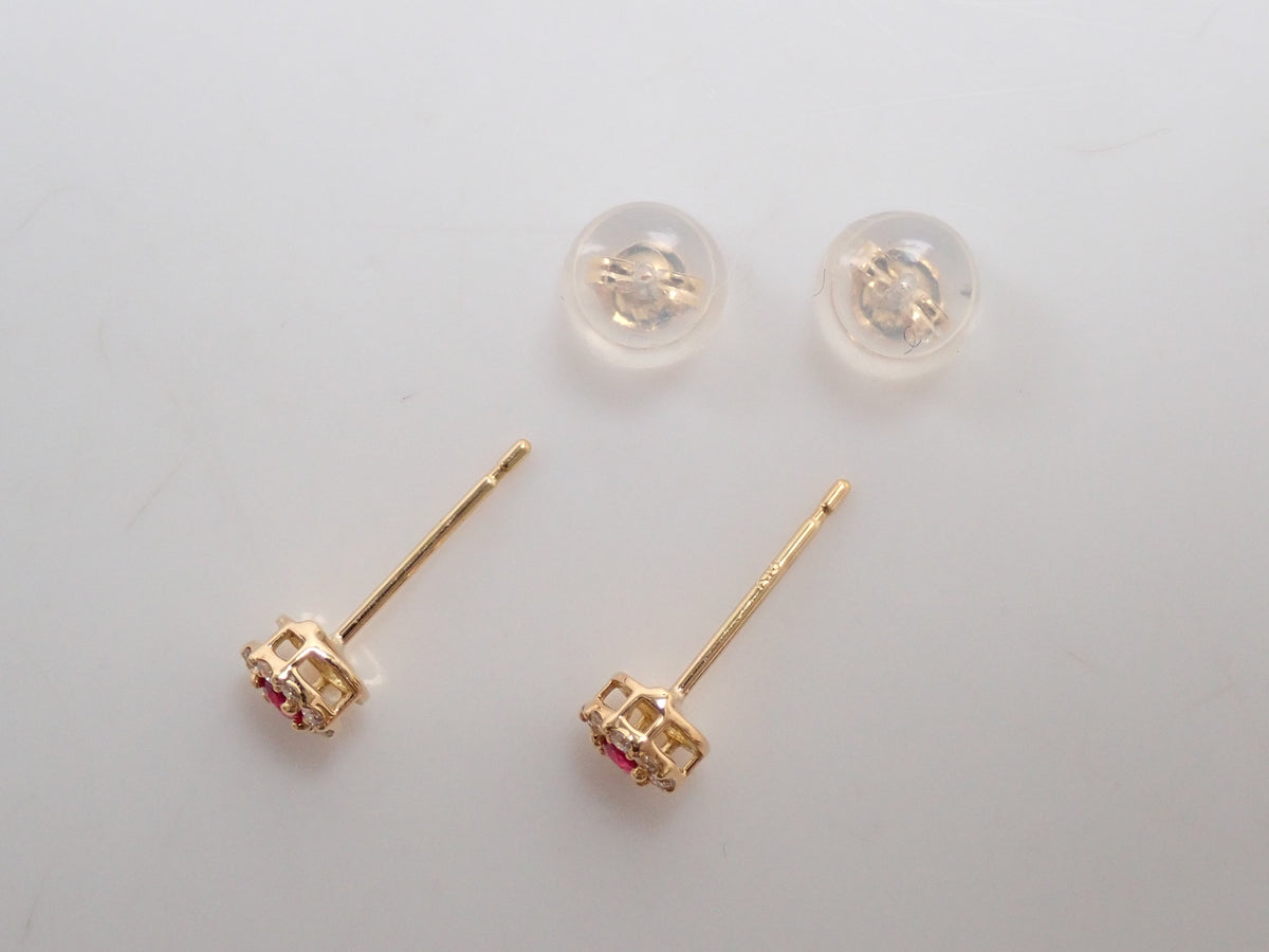 【編號22602846】K18 紅寶石 0.03ct/0.03ct 鑽石 0.04ct/0.04ct 耳環（附鑑定書）