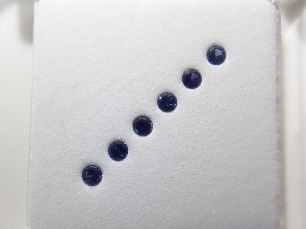 Benitoite Gradation 6 Stone Set (2.0mm, Round Cut, Including Top Quality) 《Multiple Purchase Discount Available》