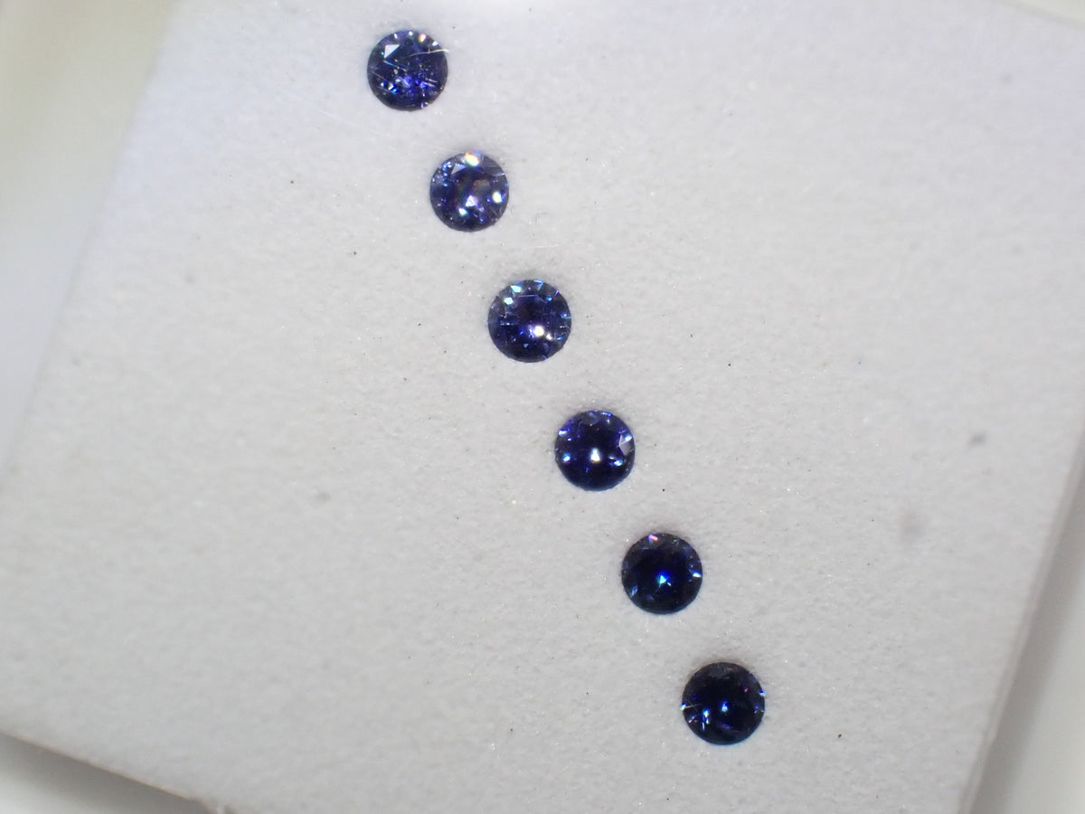 Benitoite Gradation 6 Stone Set (2.0mm, Round Cut, Including Top Quality) 《Multiple Purchase Discount Available》