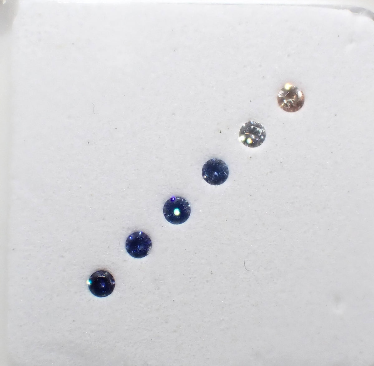 《限量1套》班尼托石漸層5石套裝（2.0mm，含頂級品質） 《多件購買享折扣》