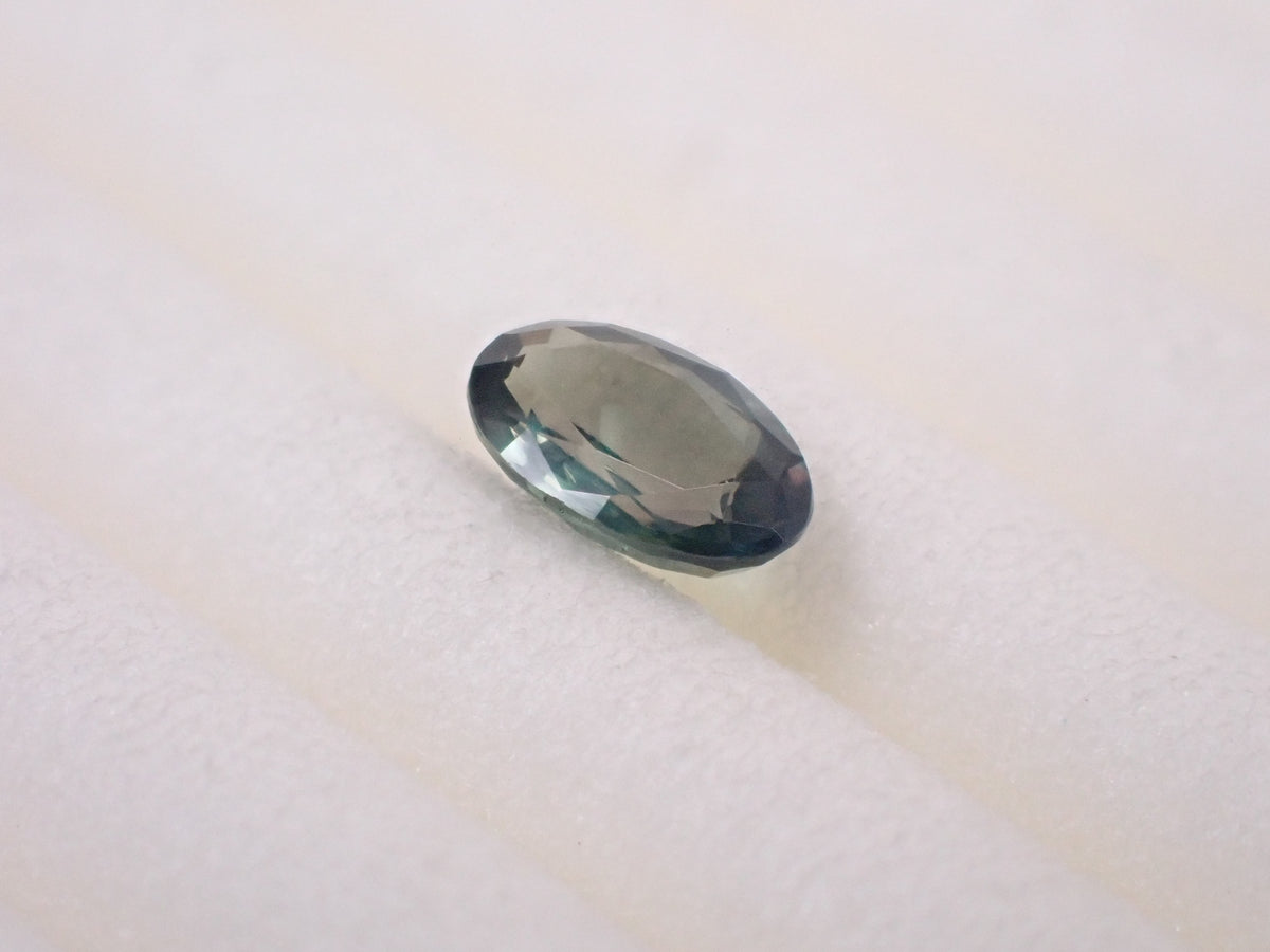 【12565136掲載】インド産アレキサンドライト 0.160ctルース