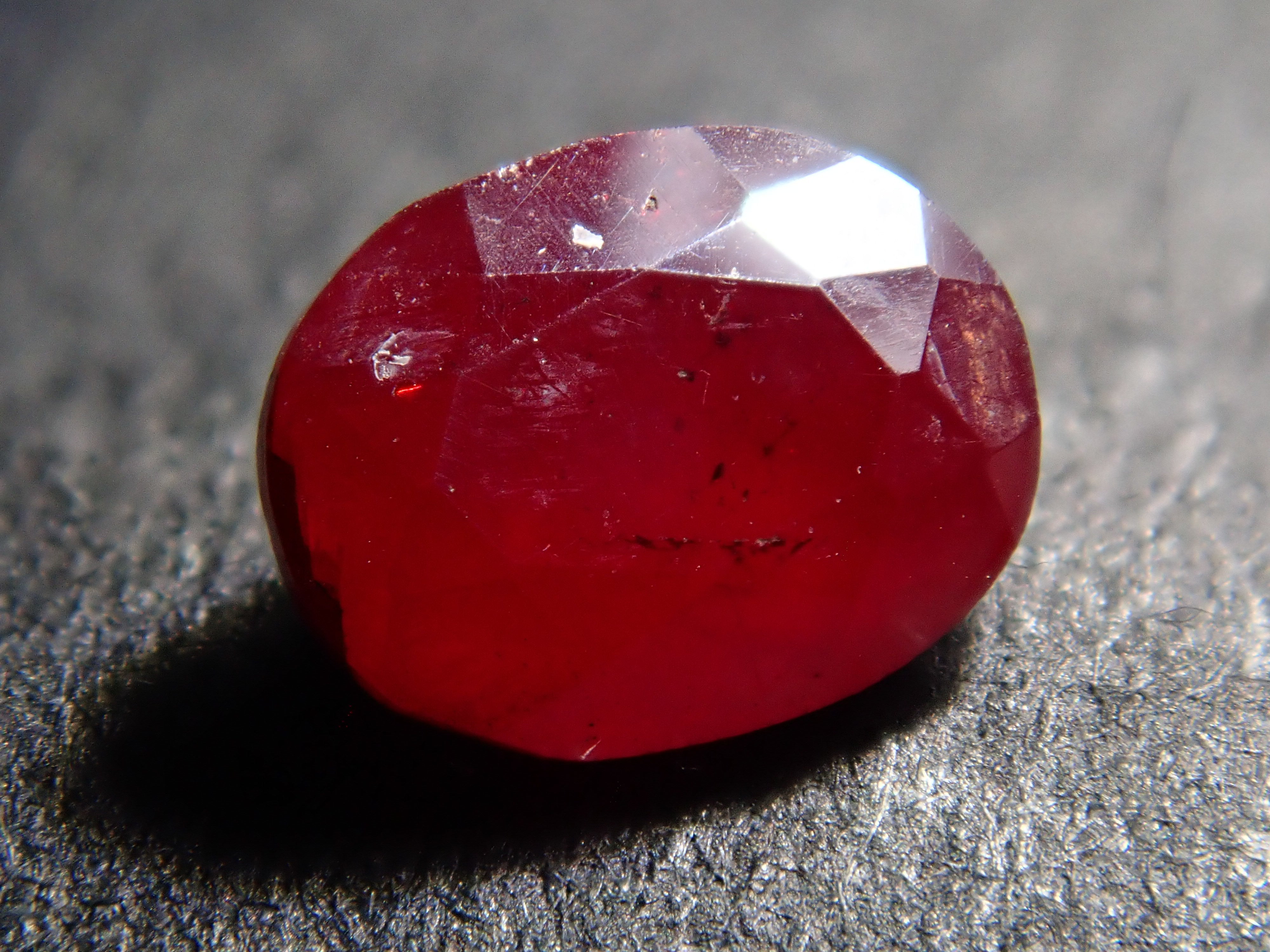 [12560933] Shinsha (Cinnabar) 0.818ct Loose Stone