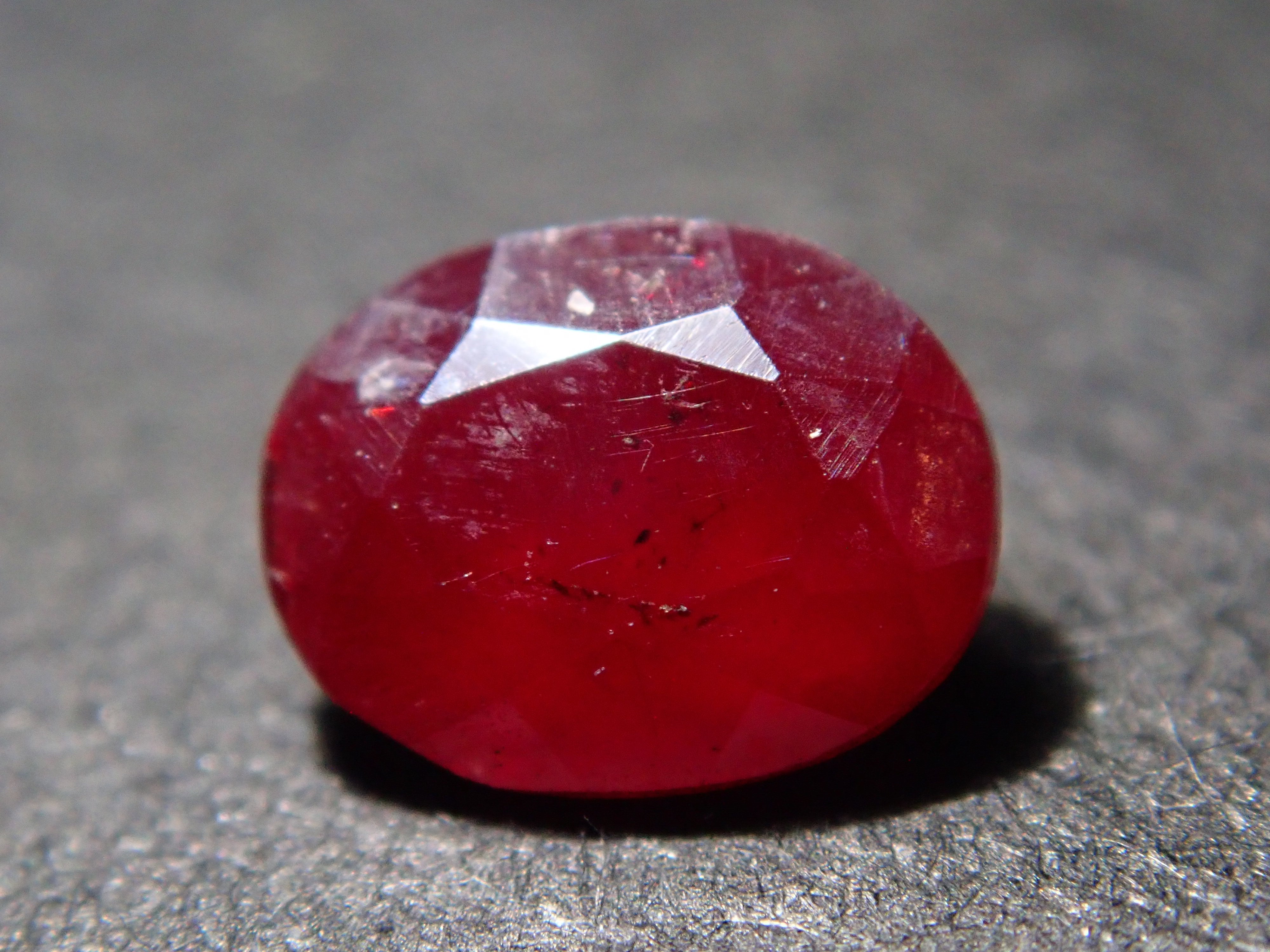 [12560933] Shinsha (Cinnabar) 0.818ct Loose Stone