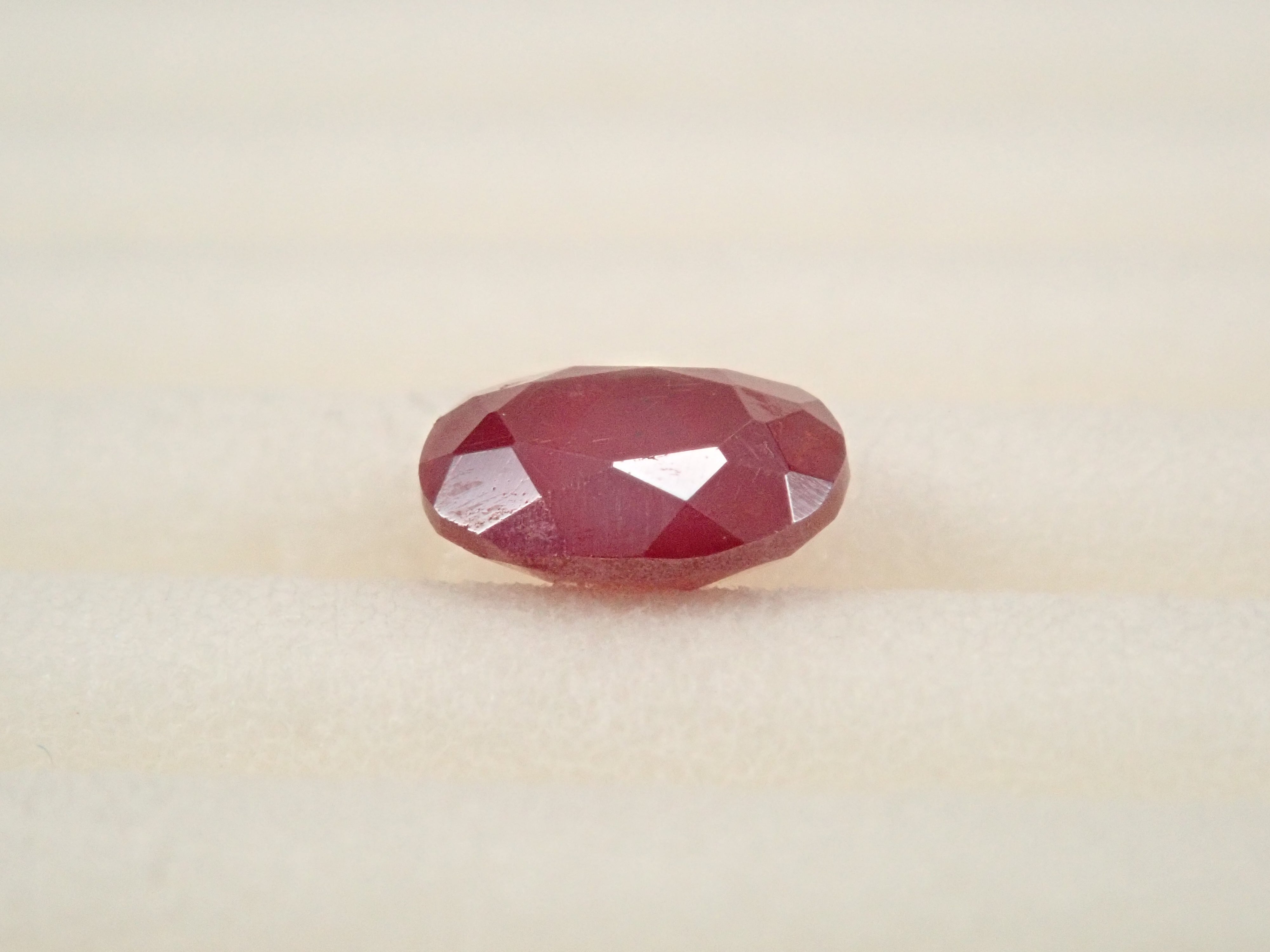 [12560933] Shinsha (Cinnabar) 0.818ct Loose Stone