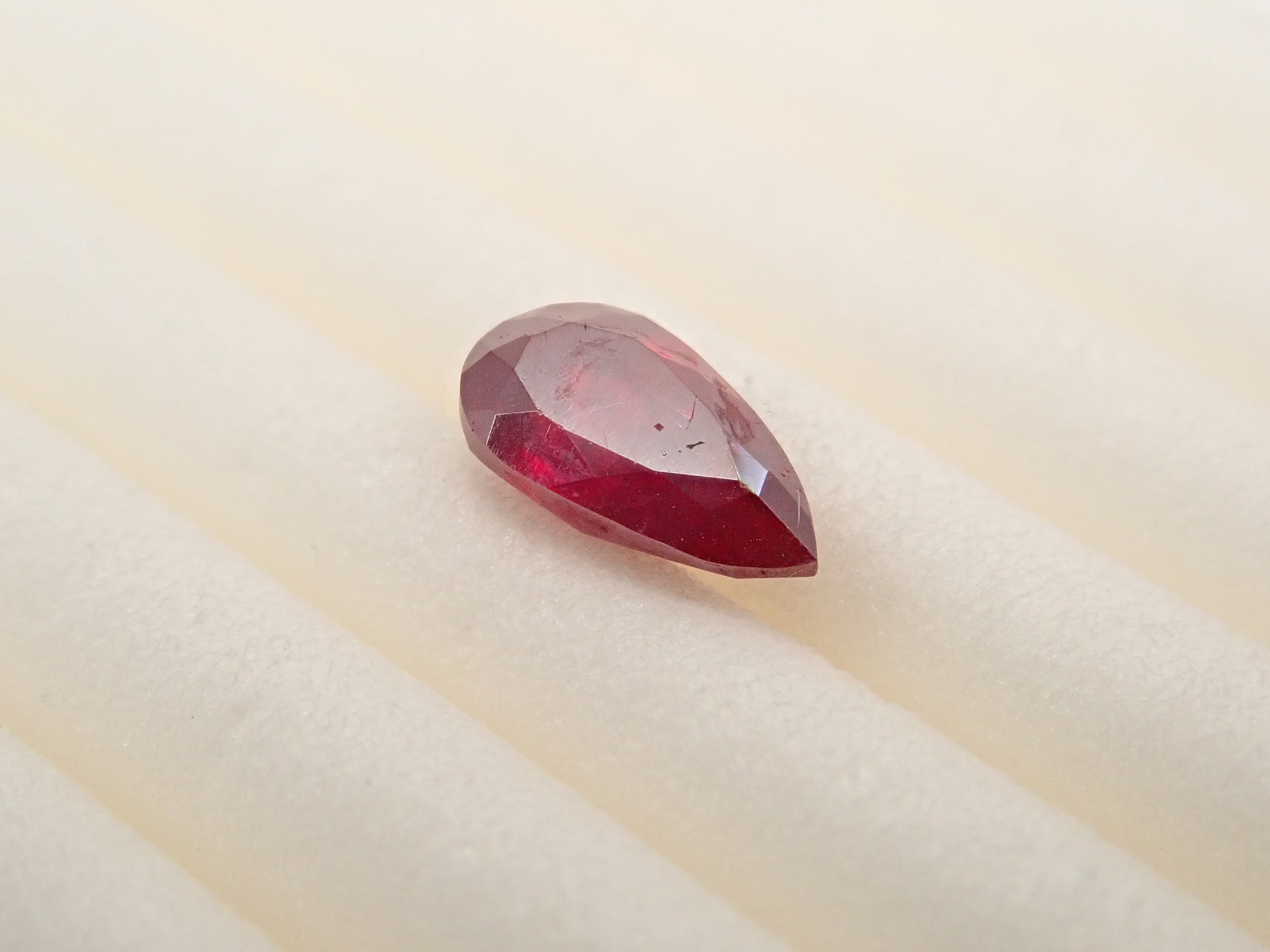 [12560934] Shinsha (Cinnabar) 0.884ct Loose Stone