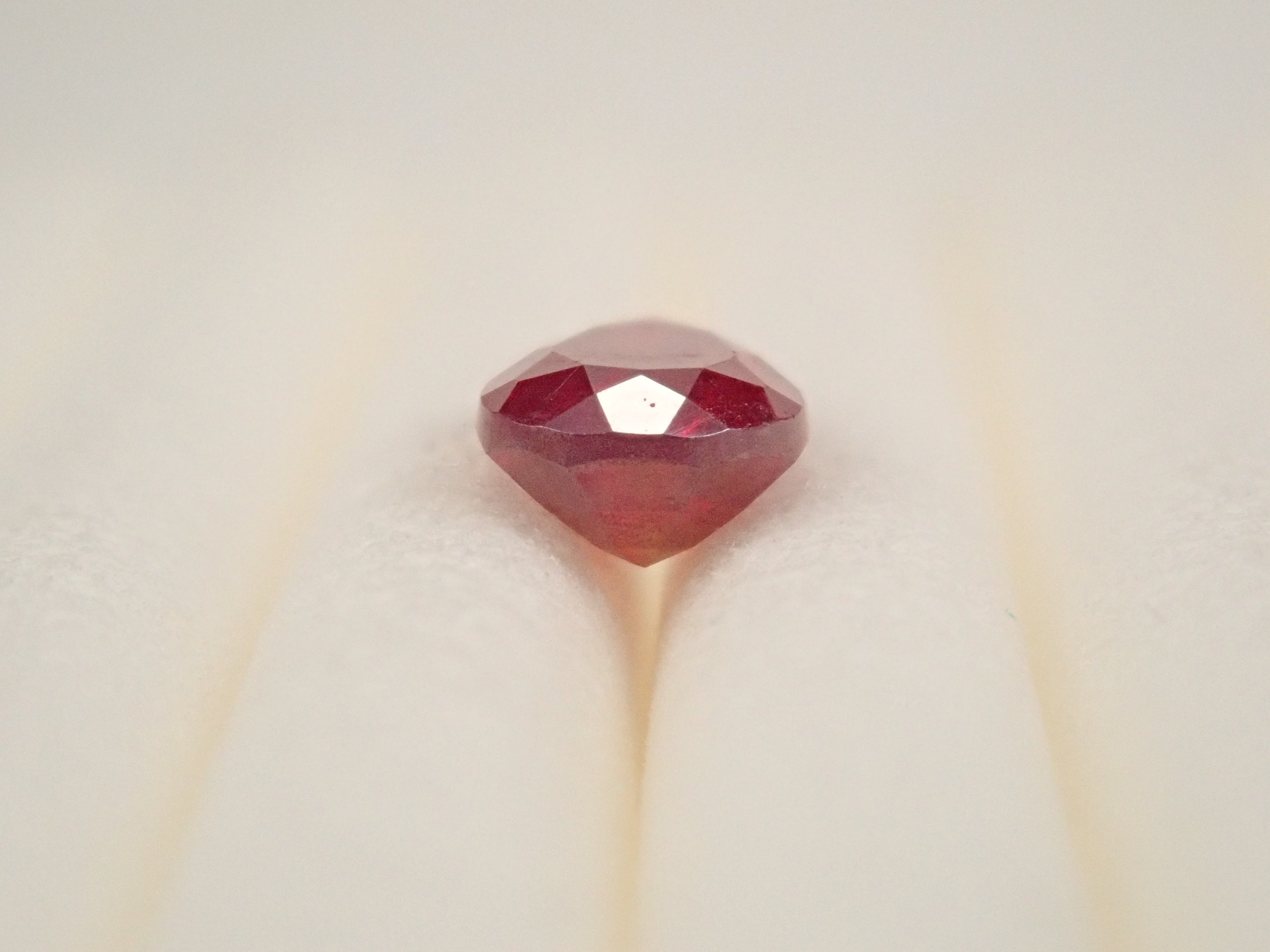 [12560934] Shinsha (Cinnabar) 0.884ct Loose Stone