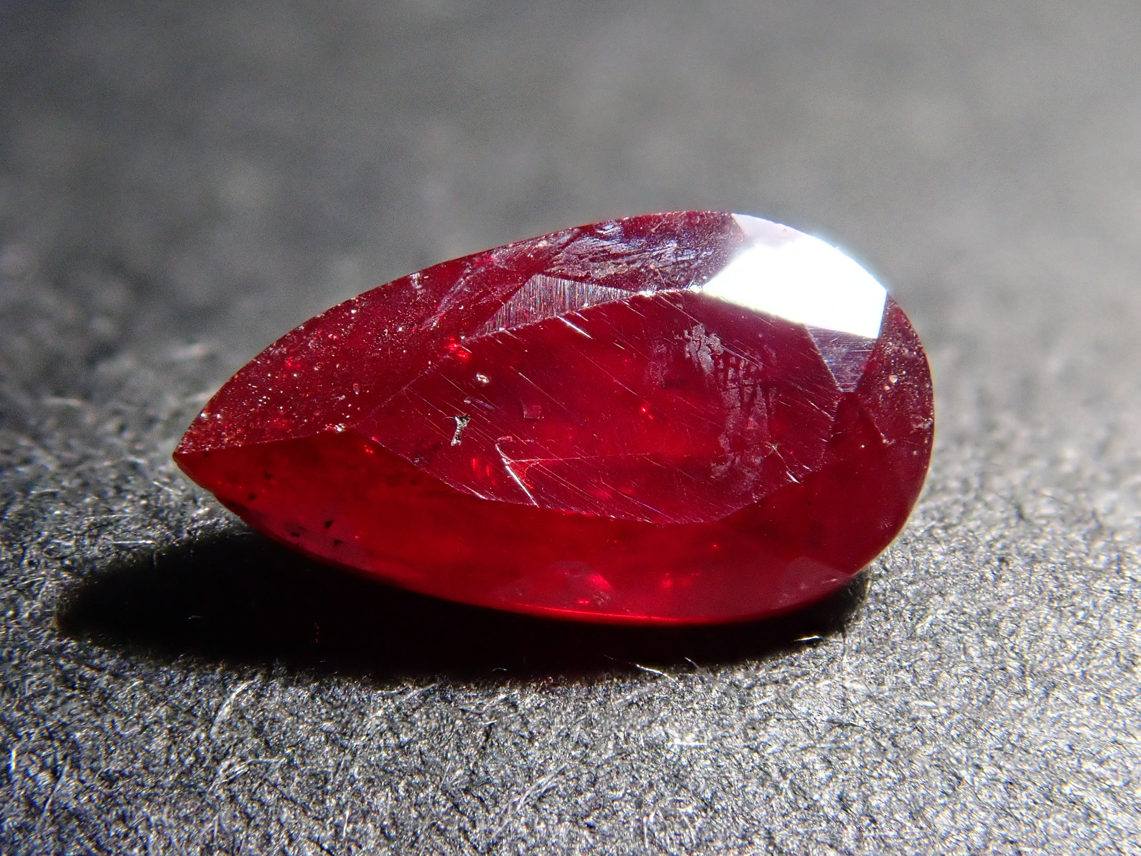 [12560934] Shinsha (Cinnabar) 0.884ct Loose Stone