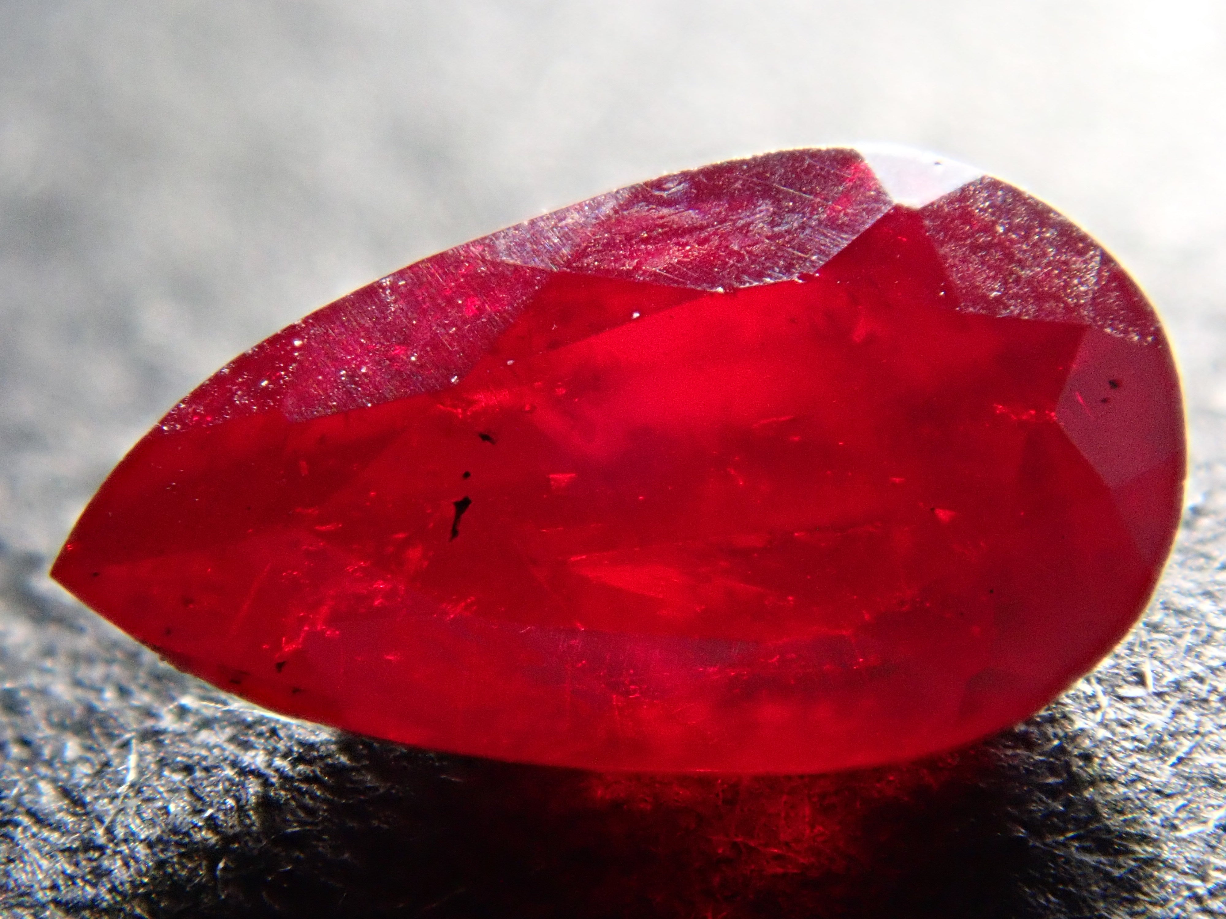 [12560934] Shinsha (Cinnabar) 0.884ct Loose Stone