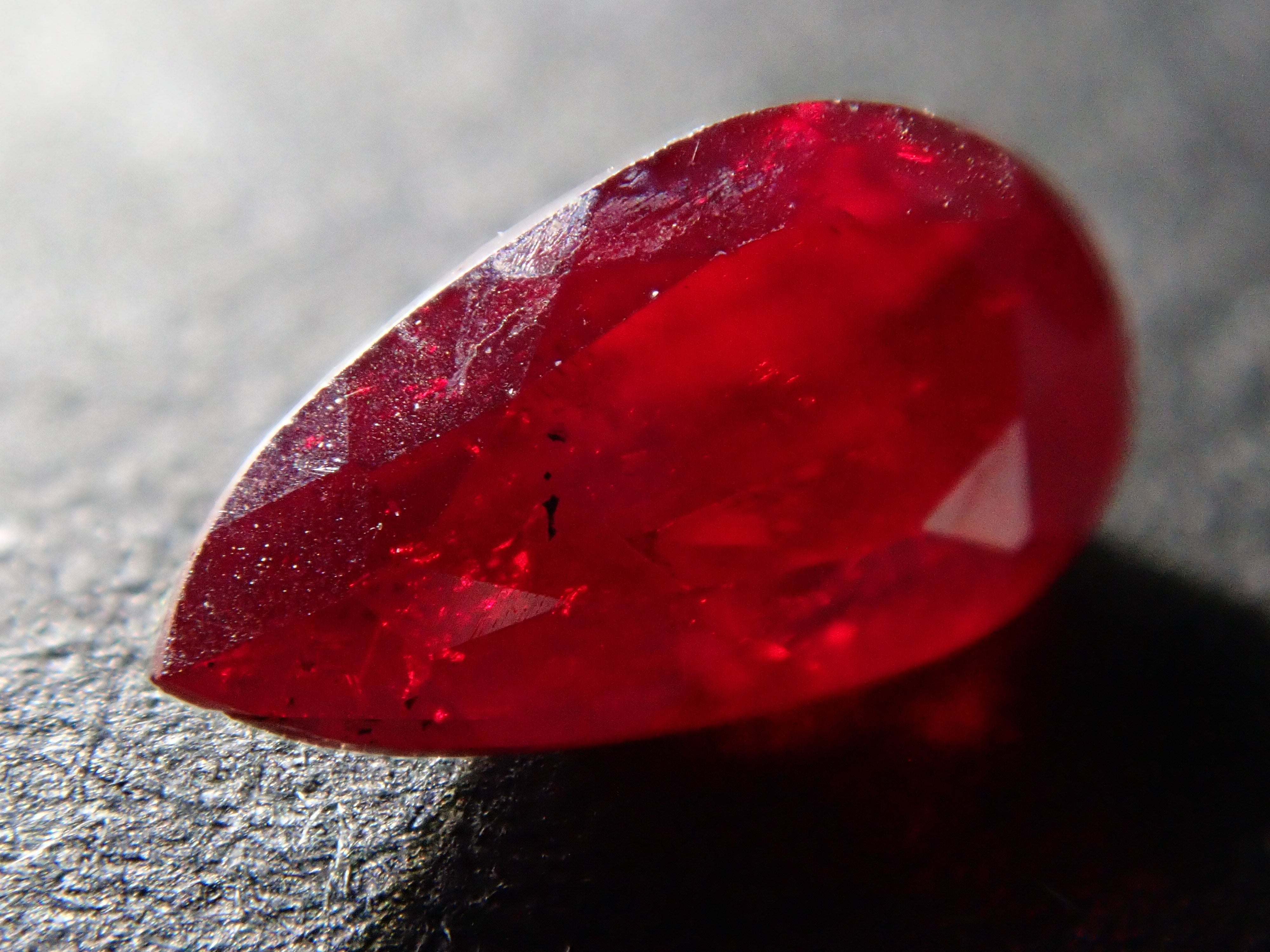 [12560934] Shinsha (Cinnabar) 0.884ct Loose Stone