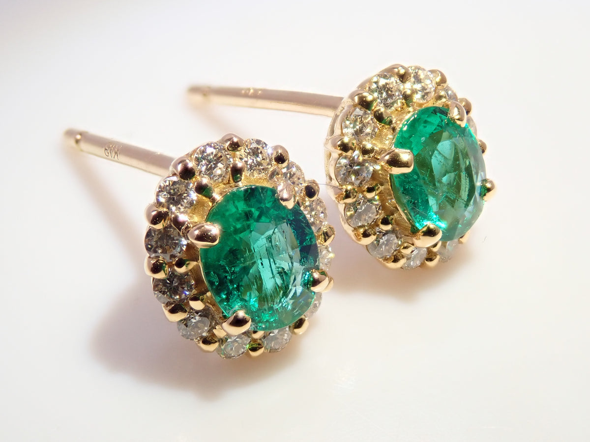 [Item No. 22602833] K18 Colombian Emerald 0.17ct/0.18ct & Diamond 0.09ct/0.09ct Earrings (with Appraisal Report)