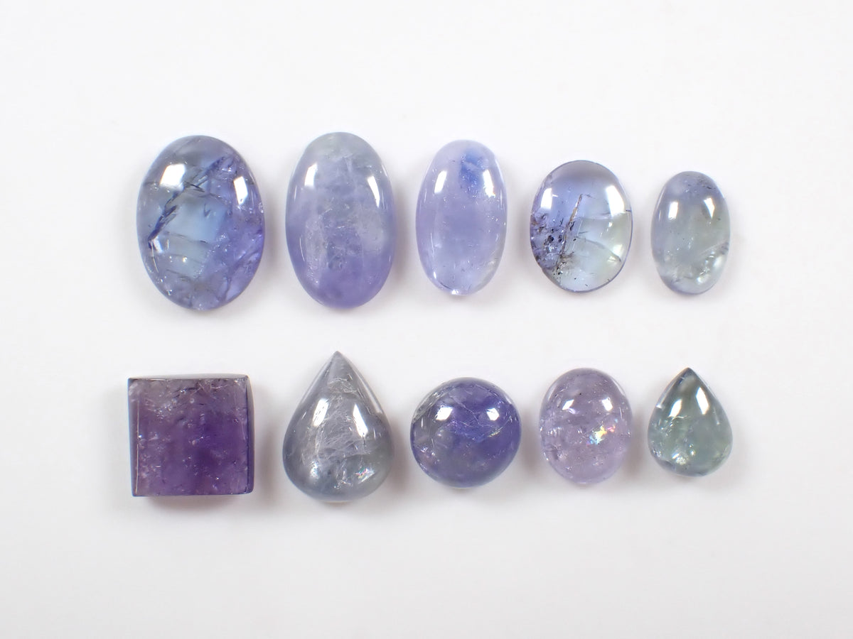 【10/24 22時販売】《限定10石》タンザニア産ゾイサイトガチャ（平均3.5ct、カボションカット、含浸処理）《複数購入割引有》