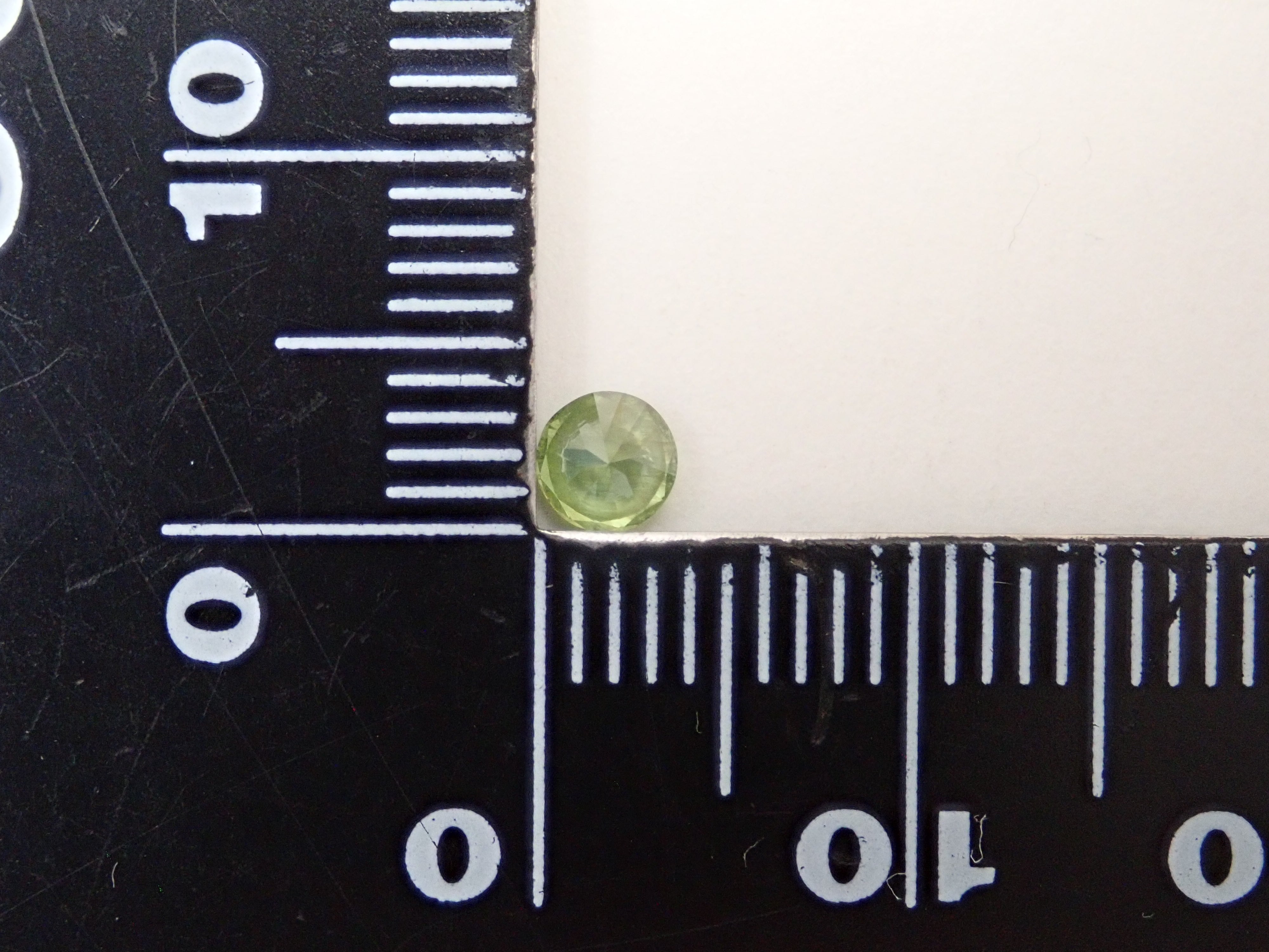 Russian Demantoid Garnet (Horsetail) 0.265ct Loose Stone