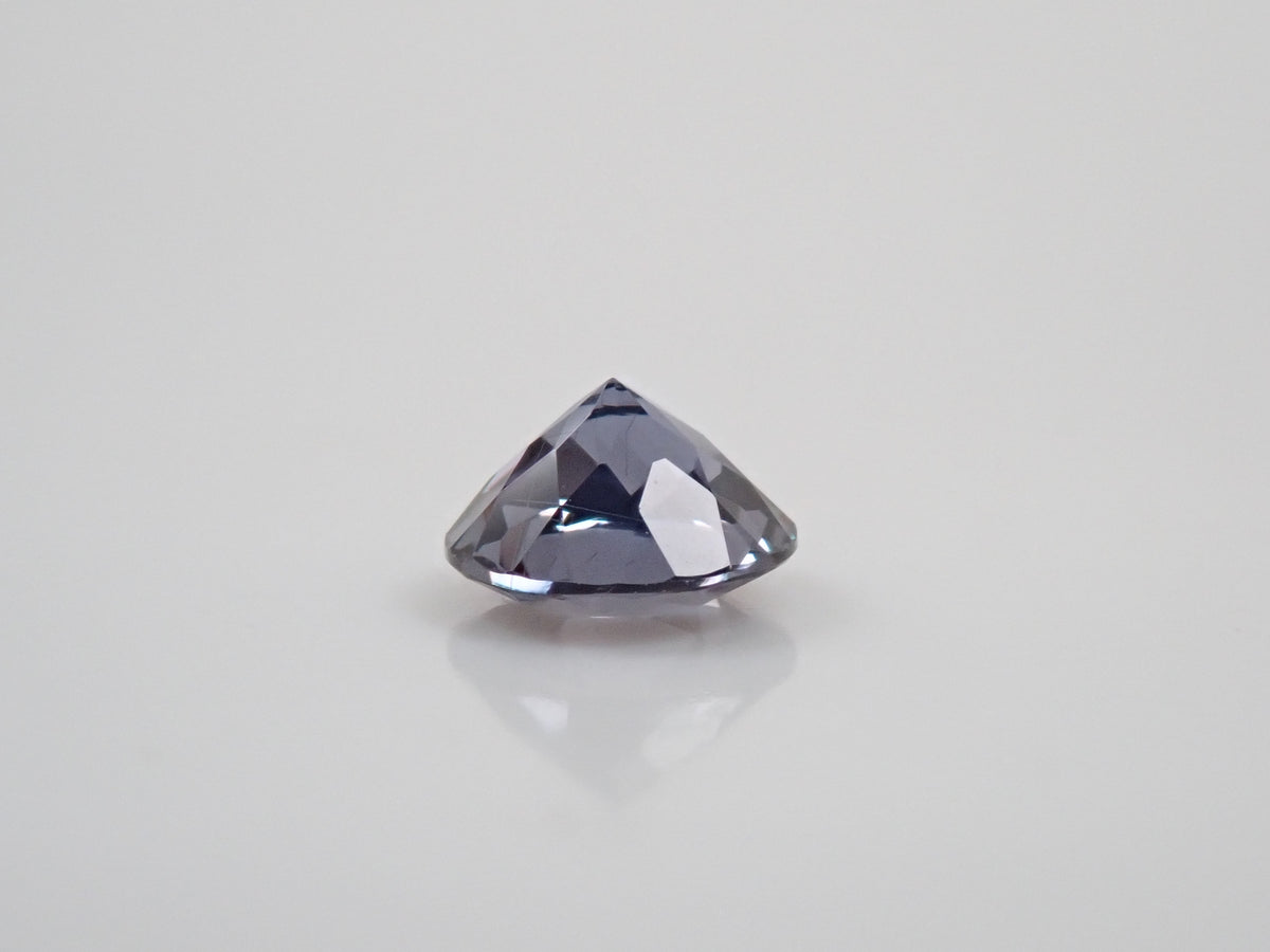【12564676掲載】マダガスカル産ベキリーブルーガーネット（カラーチェンジガーネット） 0.394ctルース