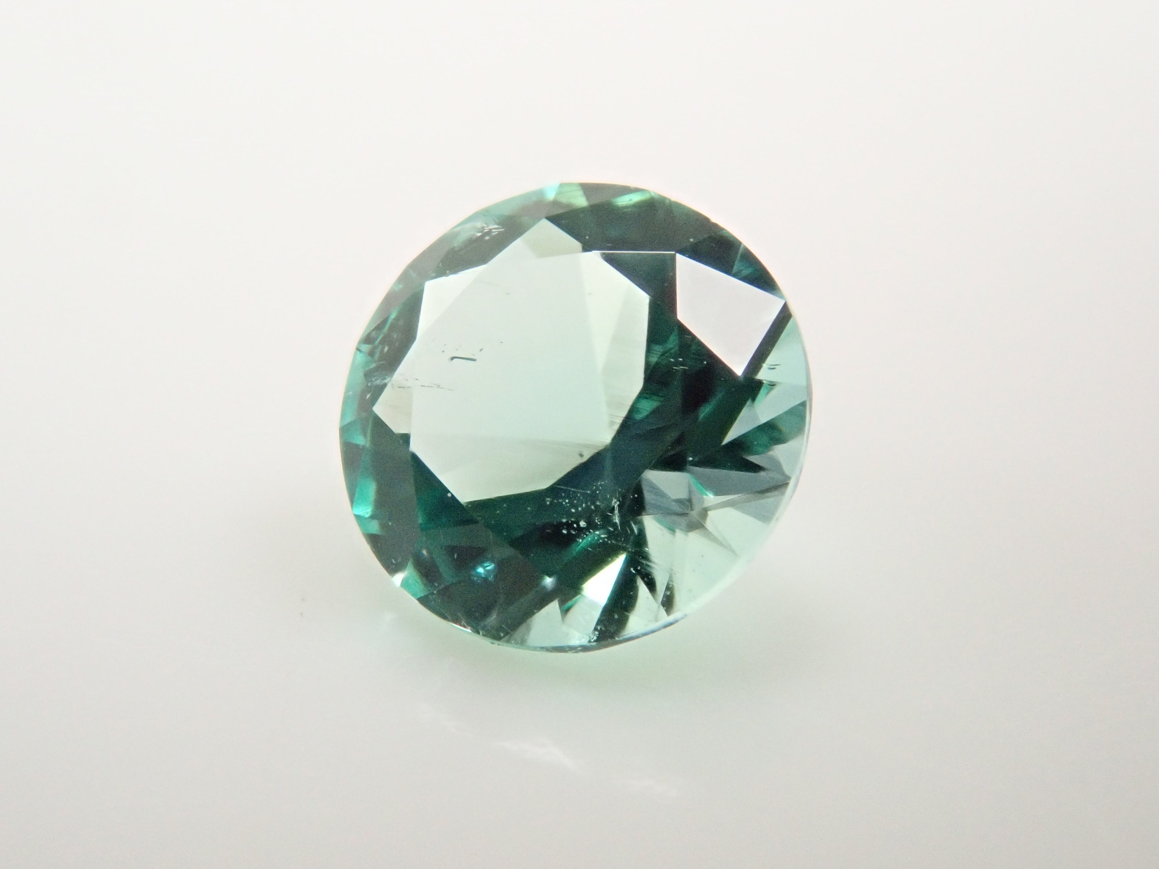 [E33 Shinjuku] Russian oil-free emerald 0.223ct loose