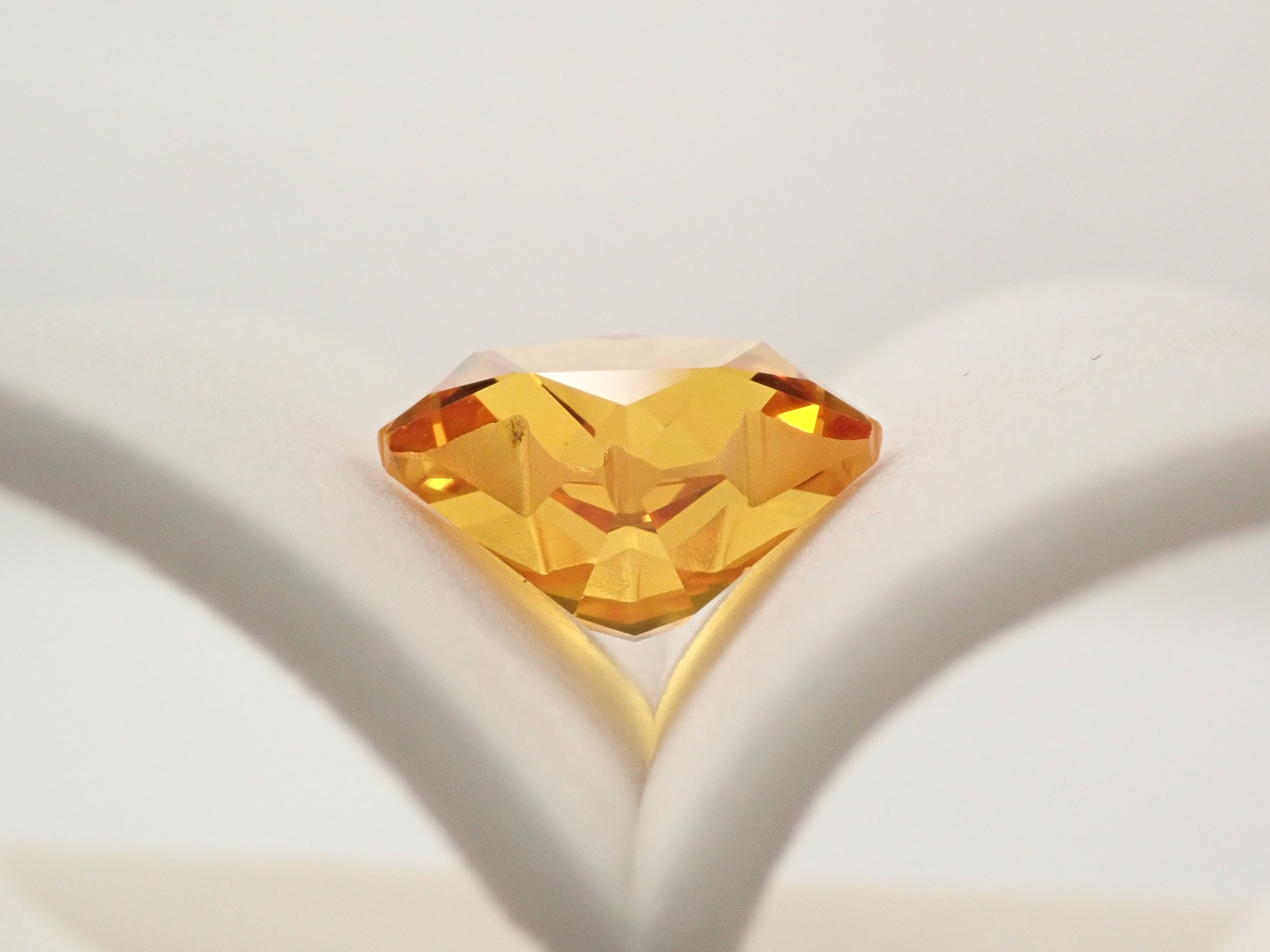 Synthetic sapphire 7.264ct loose stone