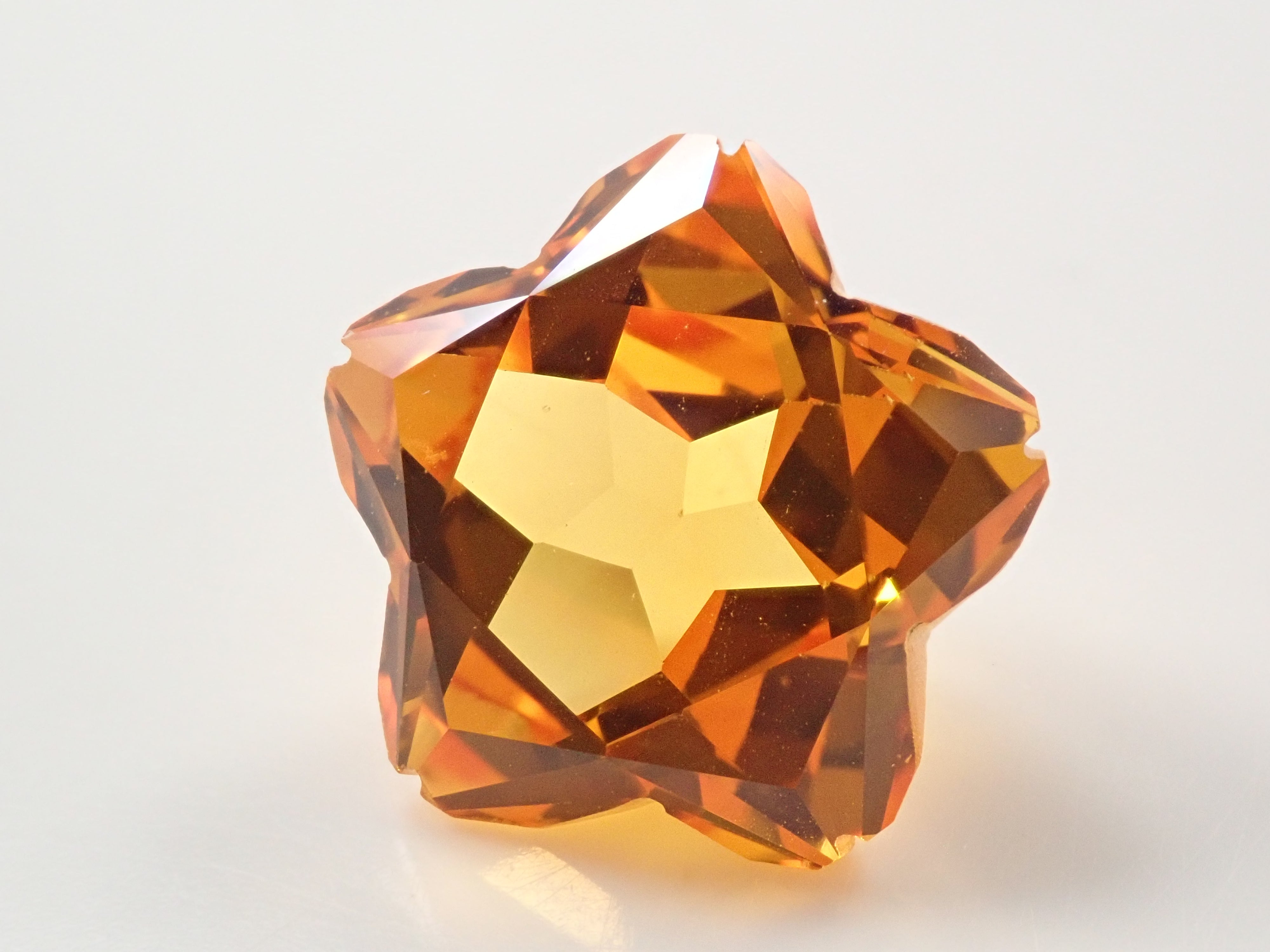 【12555394掲載】合成サファイア 10.411ctルース