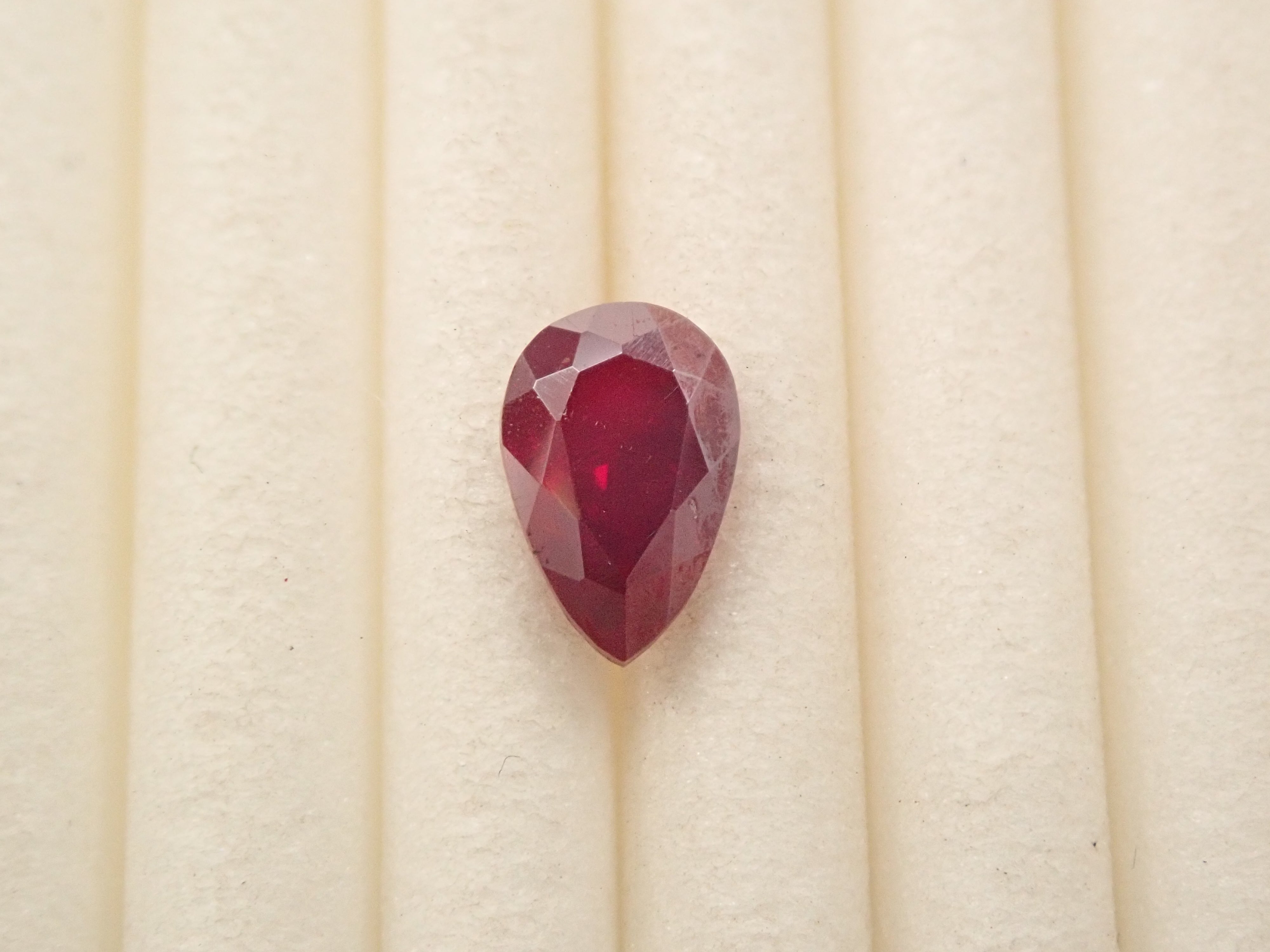 [12560949] Shinsha (Cinnabar) 1.166ct Loose Stone