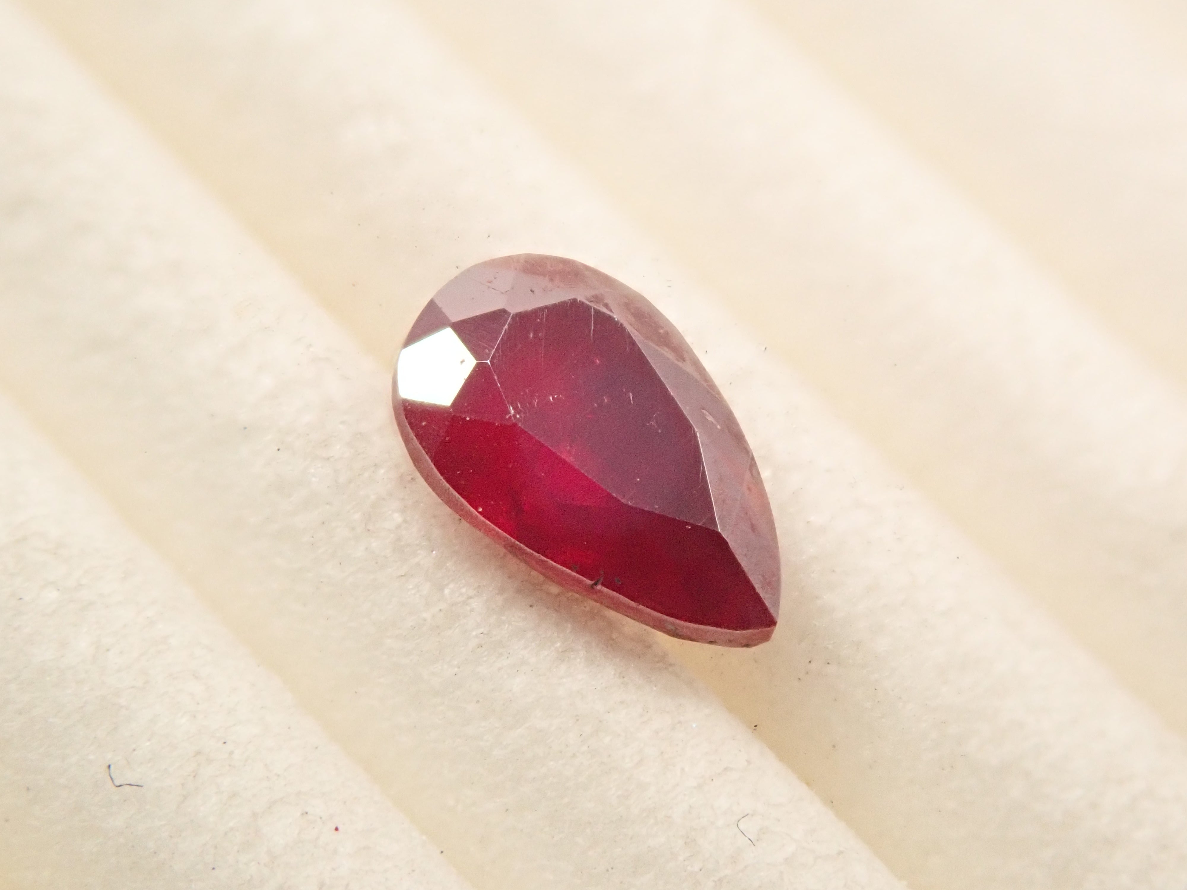 [12560949] Shinsha (Cinnabar) 1.166ct Loose Stone