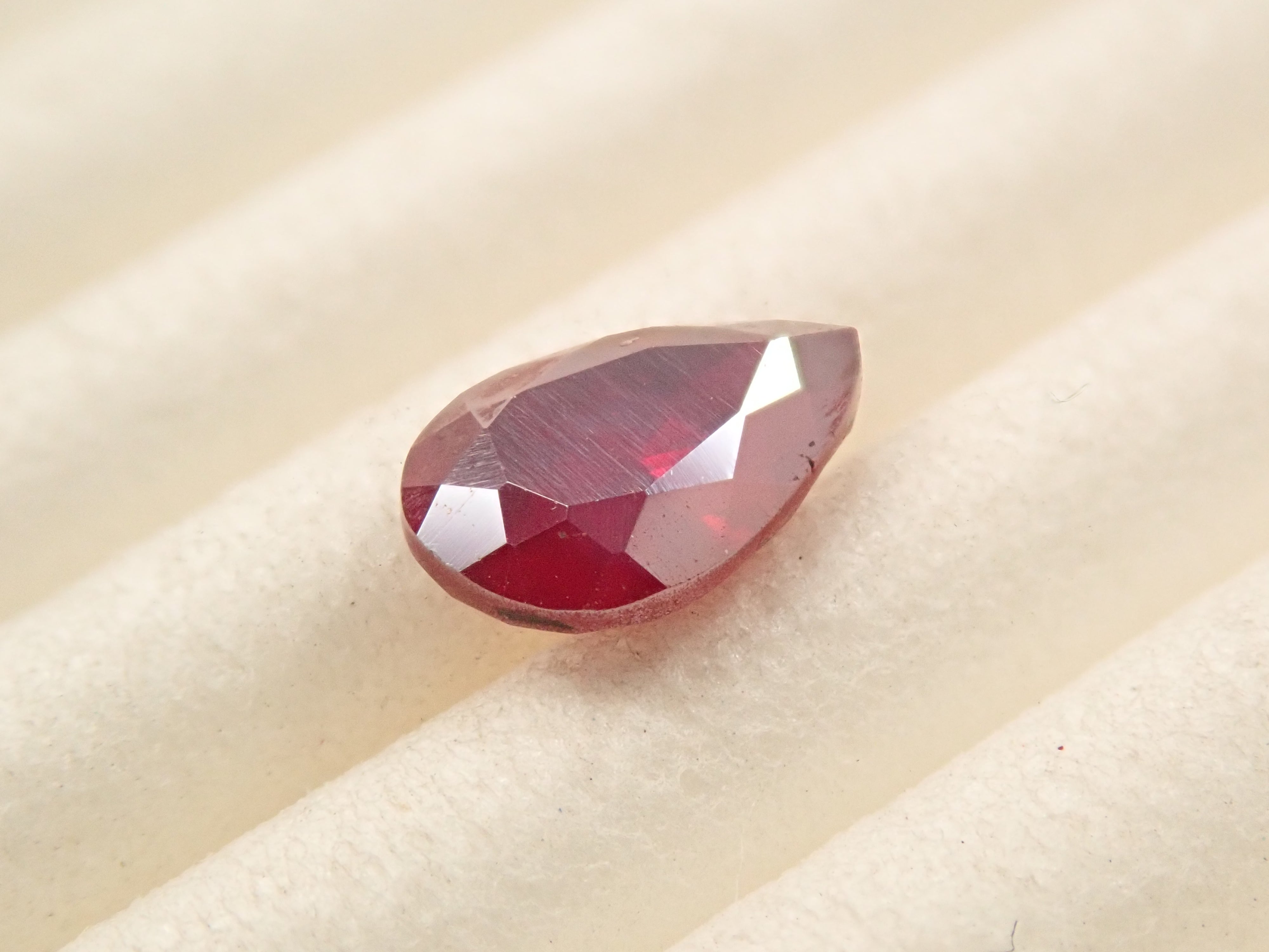 [12560949] Shinsha (Cinnabar) 1.166ct Loose Stone