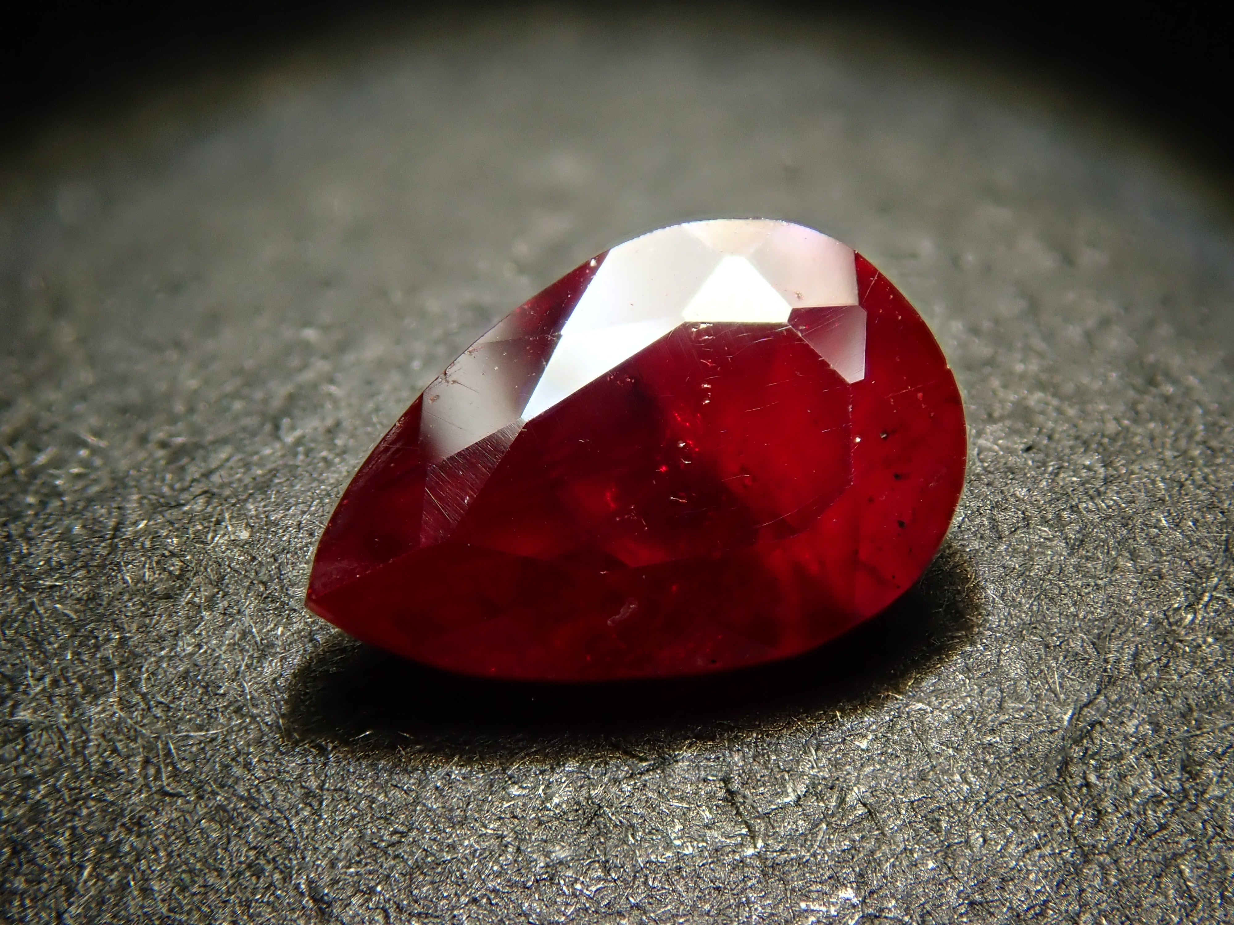 [12560949] Shinsha (Cinnabar) 1.166ct Loose Stone