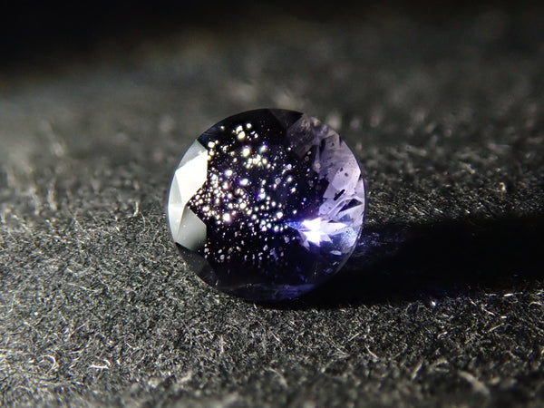 インド産アイオライトサンストーン 0.246ctルース