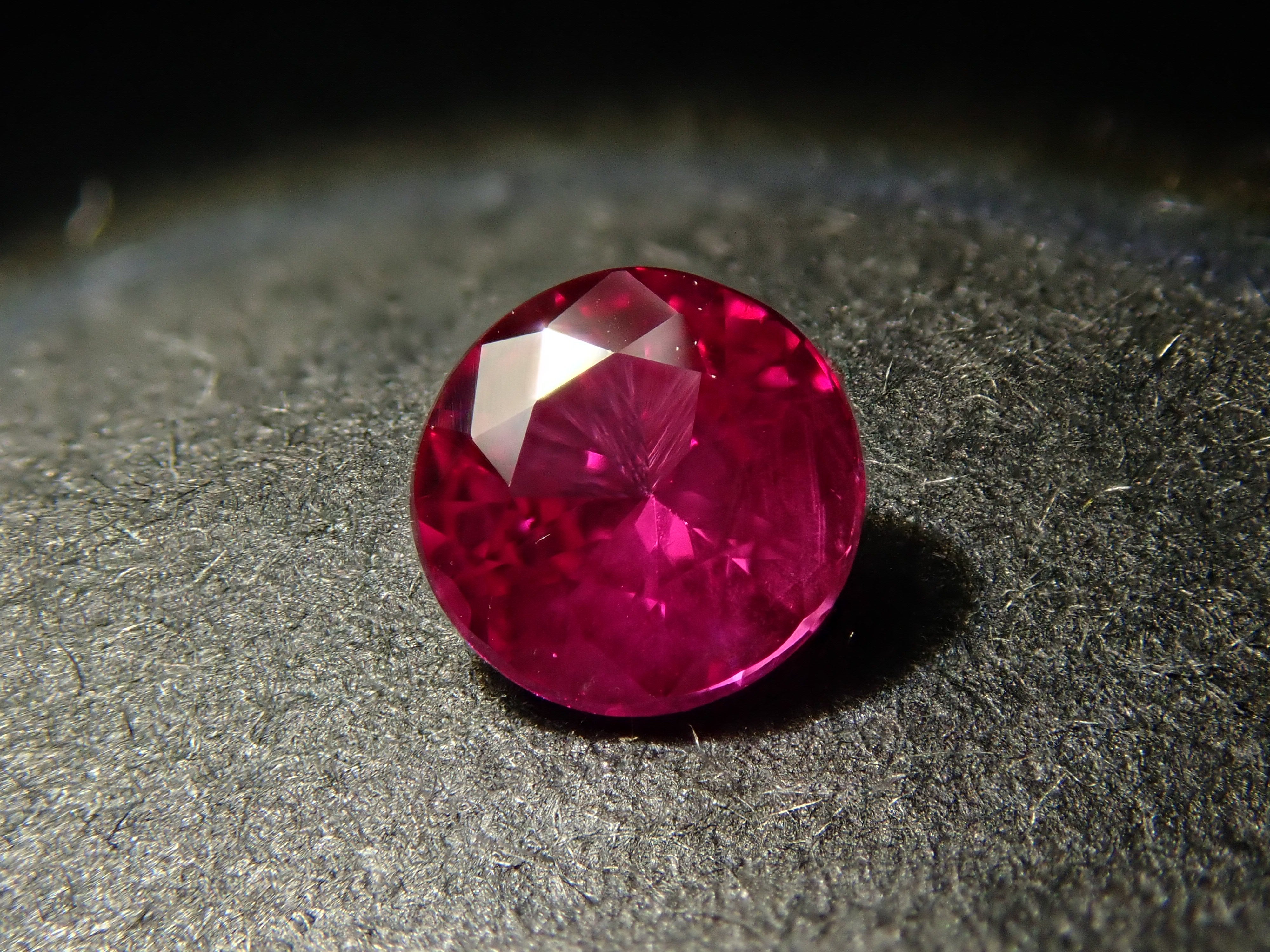 849シルキールビー0.55ct ルース ルビー 0.295ctルース