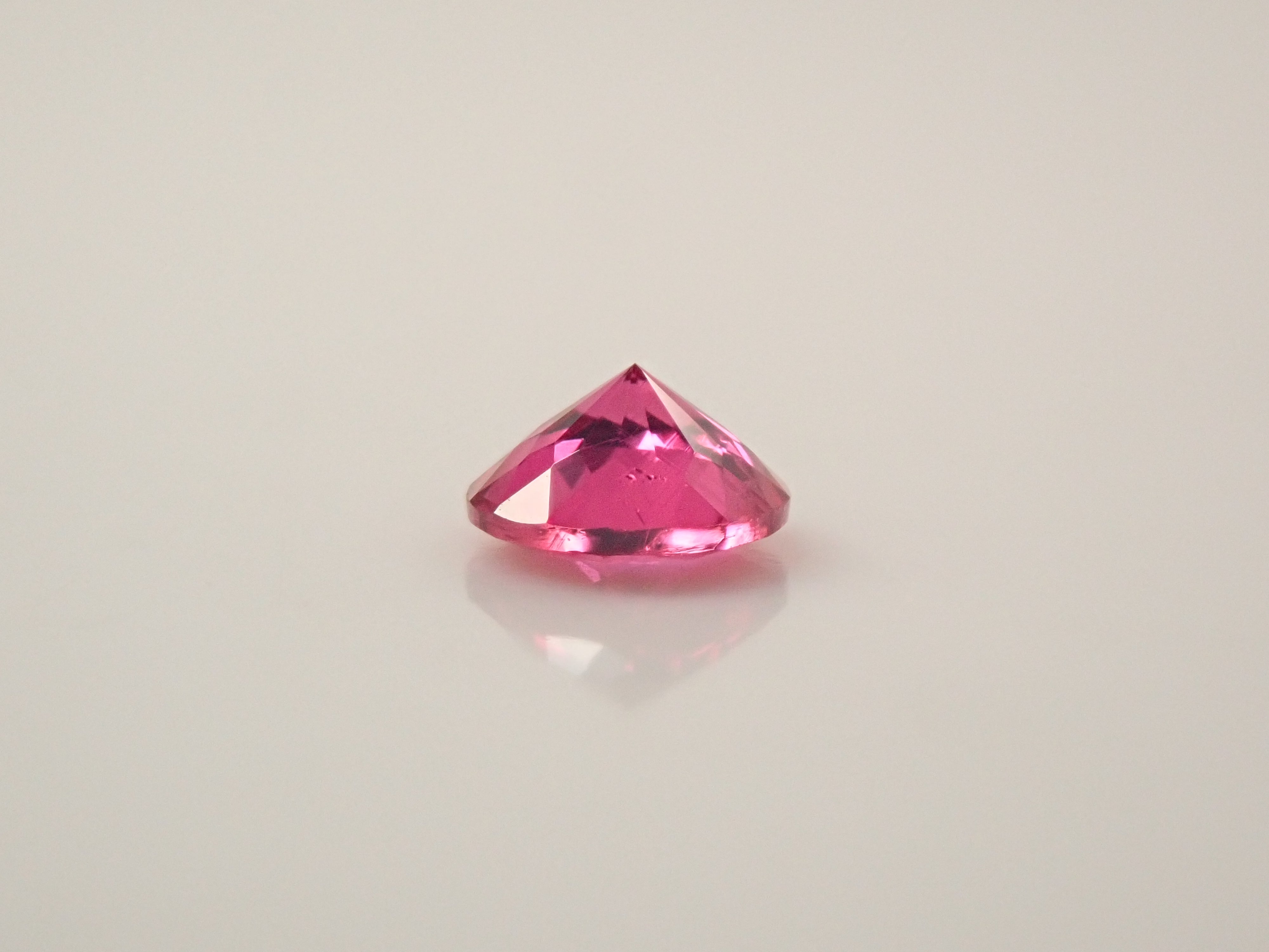 [12559773] Ruby 0.122ct loose stone