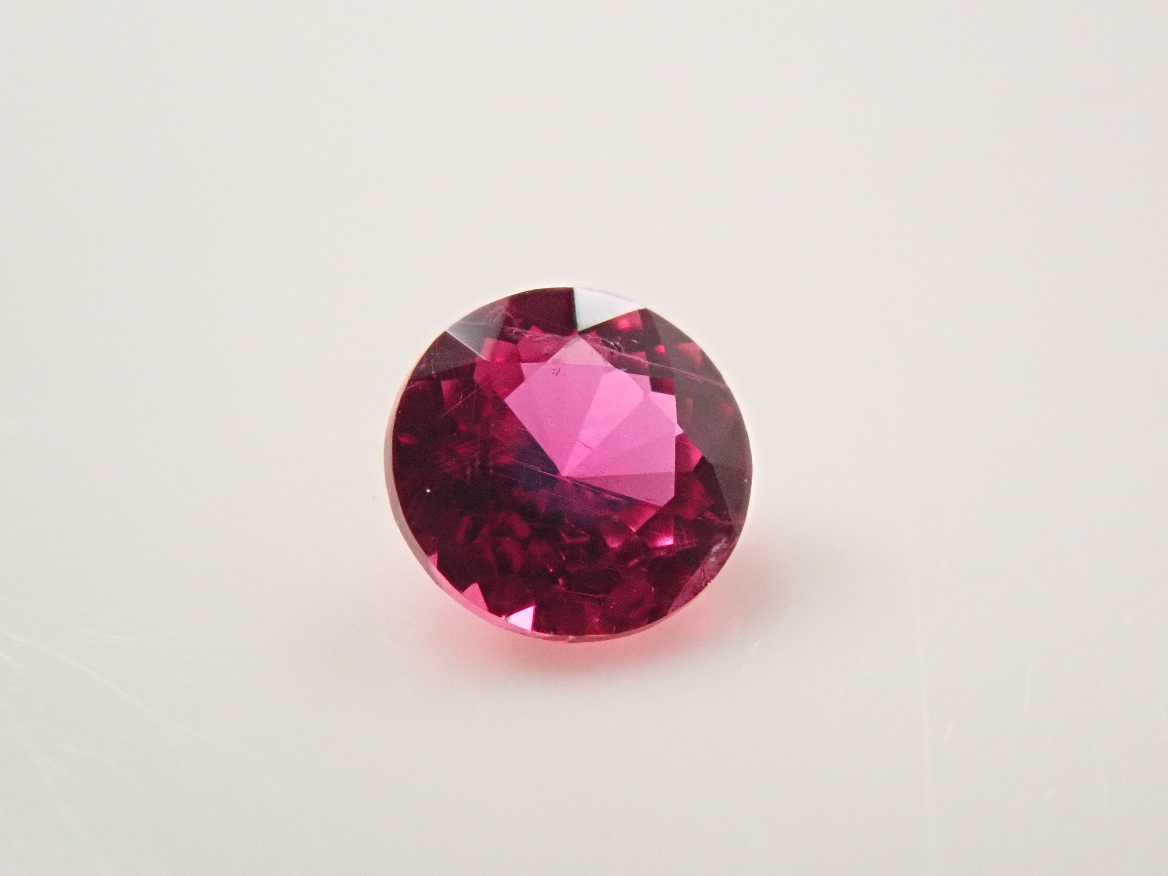 [12559773] Ruby 0.122ct loose stone