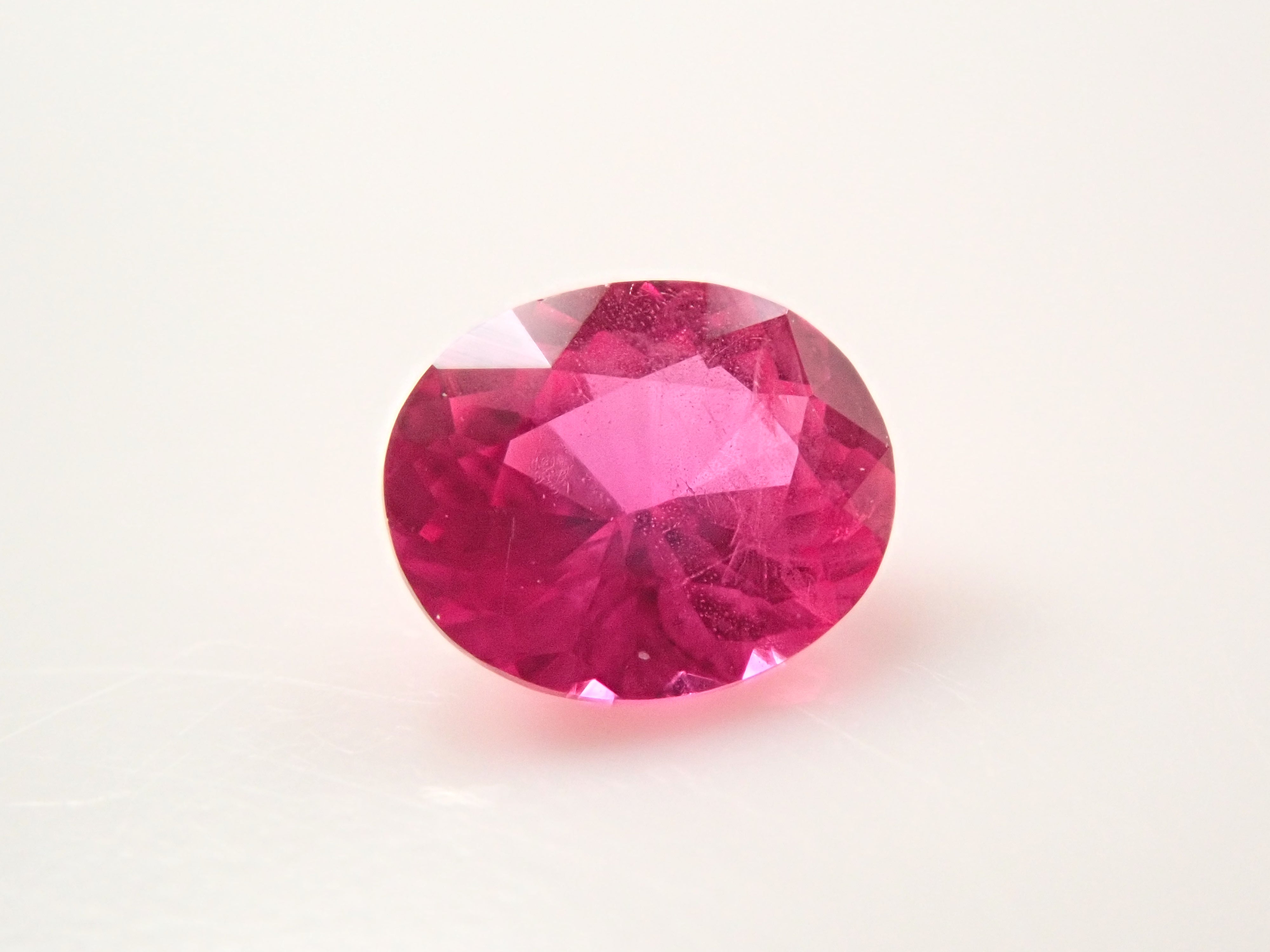 【12/6 22時販売】モザンビーク産ルビー 0.176ctルース