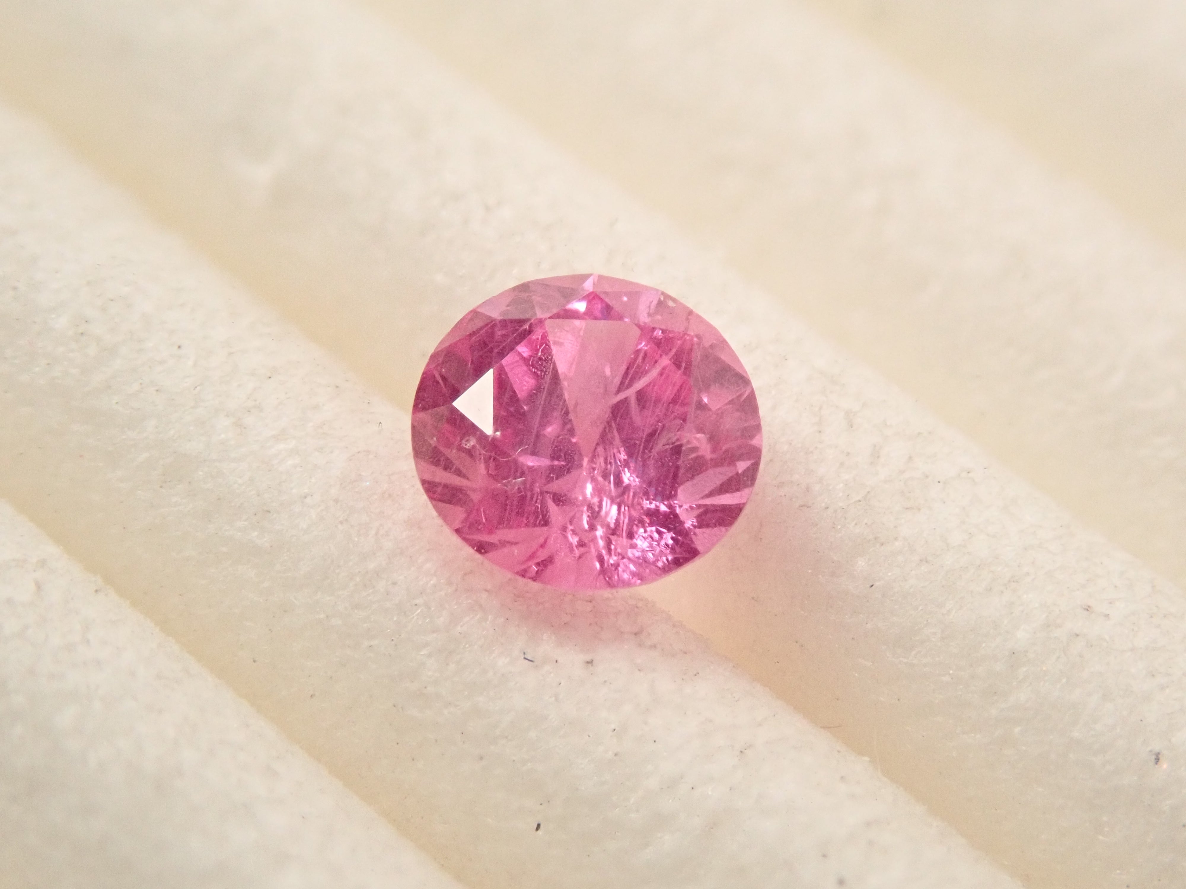 [12560830] 格陵蘭藍寶石 0.328ct 裸石