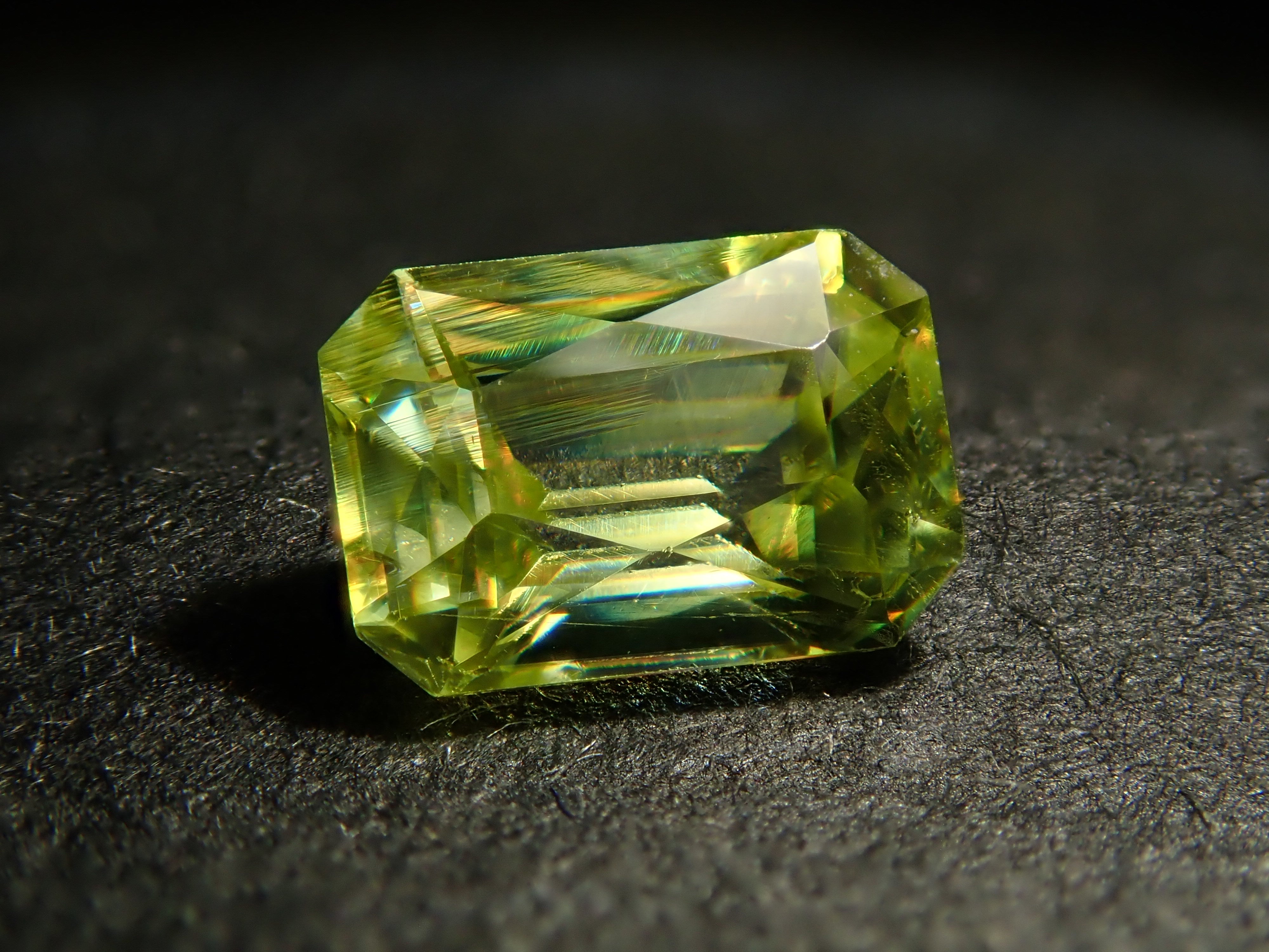 Zimbabwean sphene 0.417ct loose stone