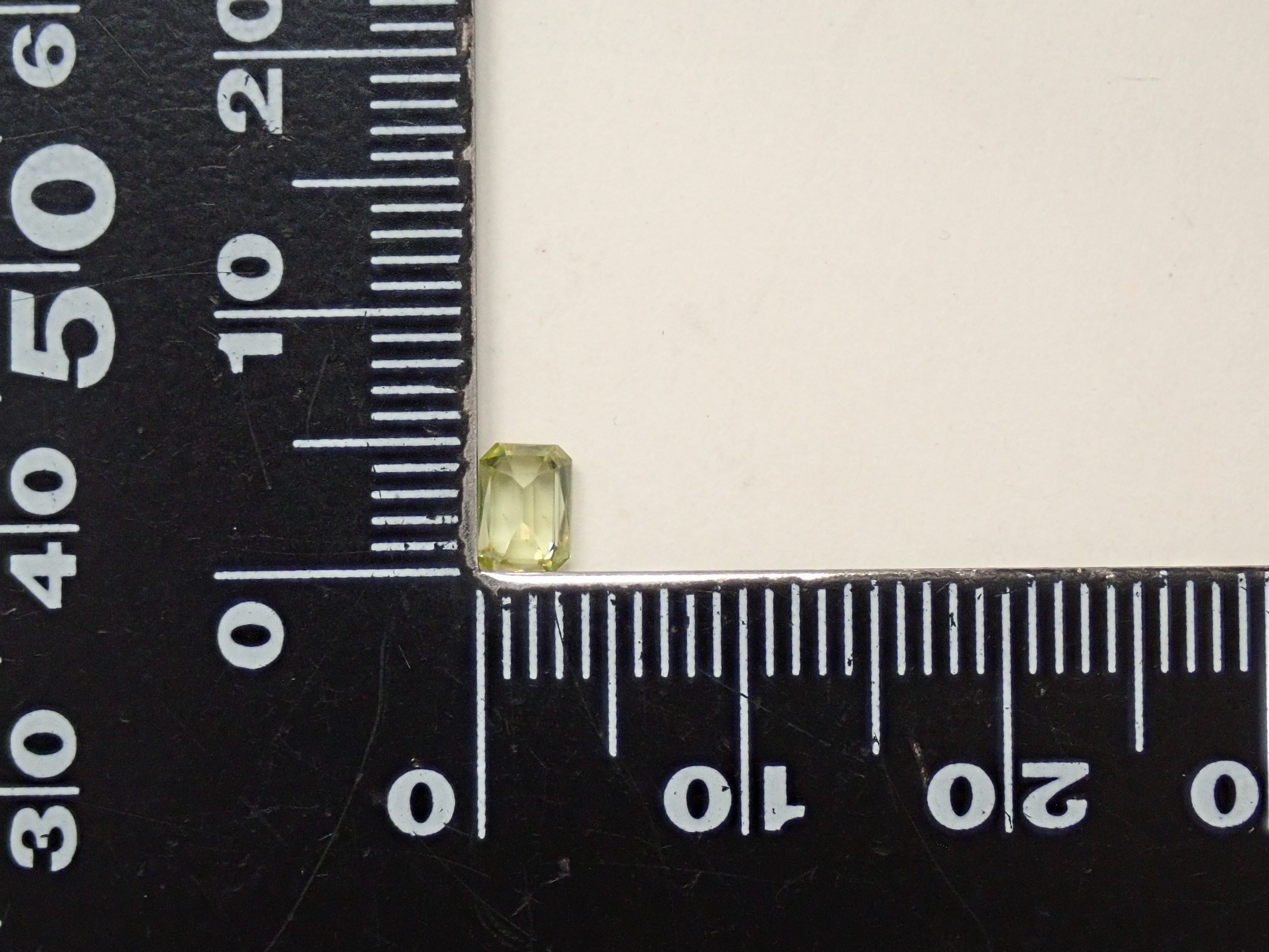 Zimbabwean sphene 0.417ct loose stone