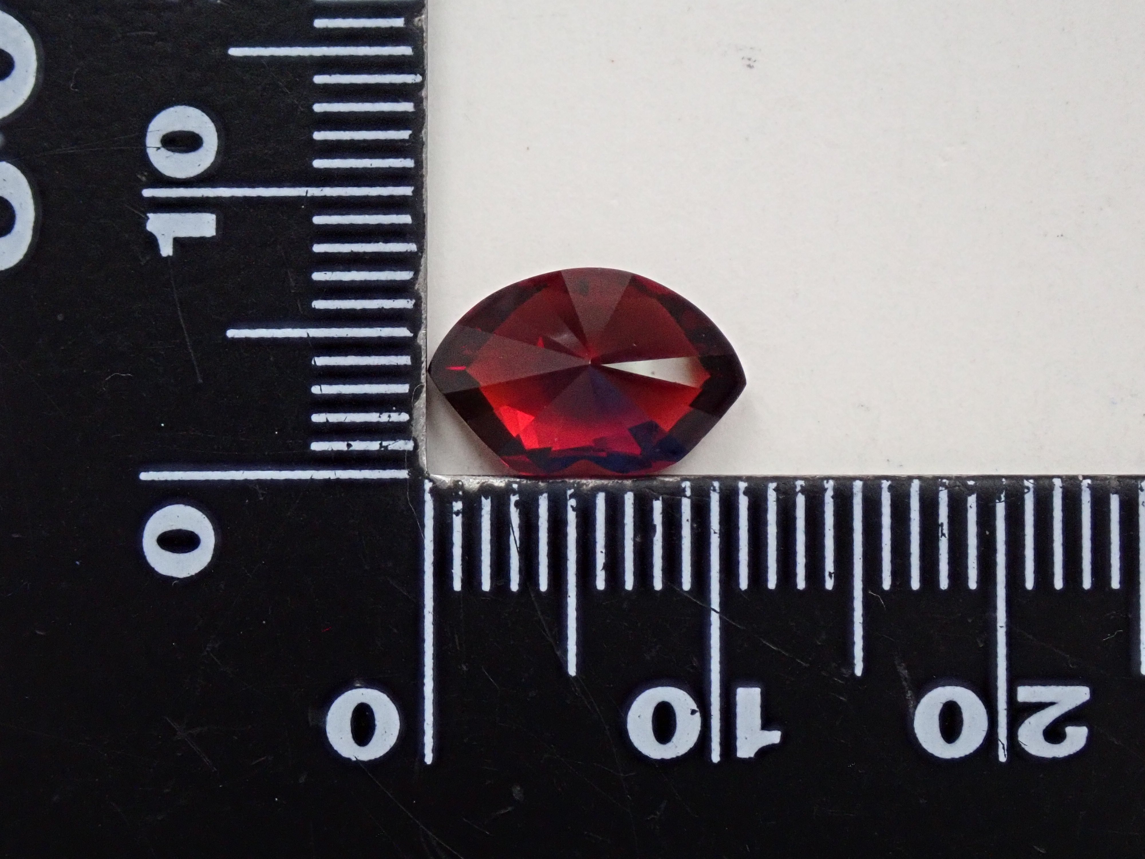 [Rouge cut] Almandine garnet 2.661ct loose