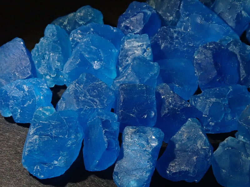 [5/17 22:00發售]《限量35套》馬達加斯加霓虹藍磷灰石2石（原石+散裝）套裝《多買有優惠》