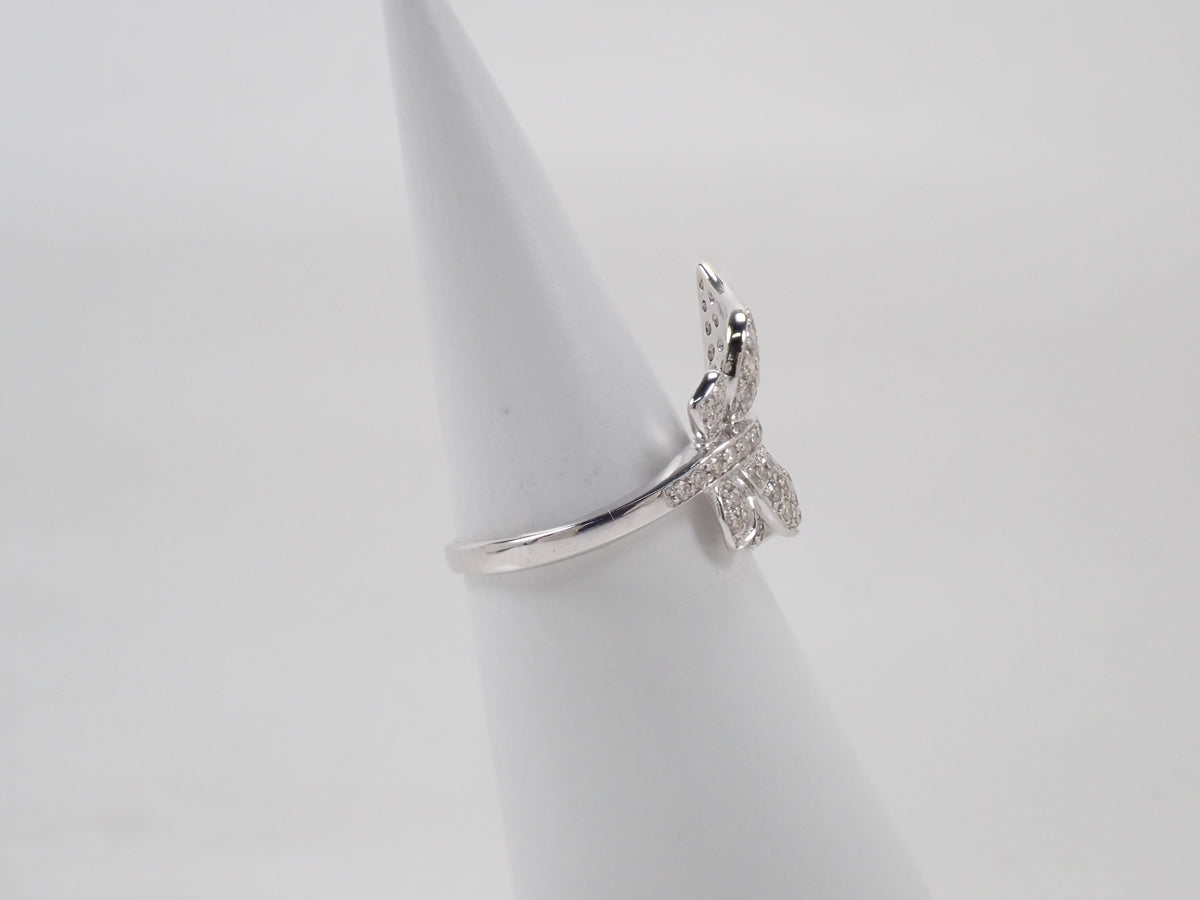 【10/26 22時販売】【カラフリ】K18WG ダイヤモンド 0.88ct 蝶モチーフ リング