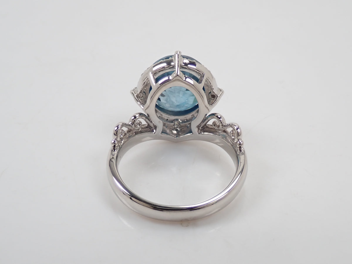 【10/28 22時販売】【カラフリ】Pt900 ブルージルコン（ラタナキリブルー） 7.7ct ダイヤモンド0.27ctリング鑑別書