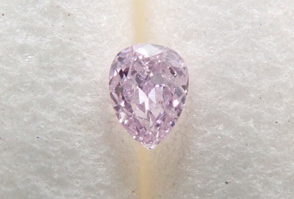 紫色鑽石 0.035 克拉裸鑽（花式粉紅紫色，I-1）