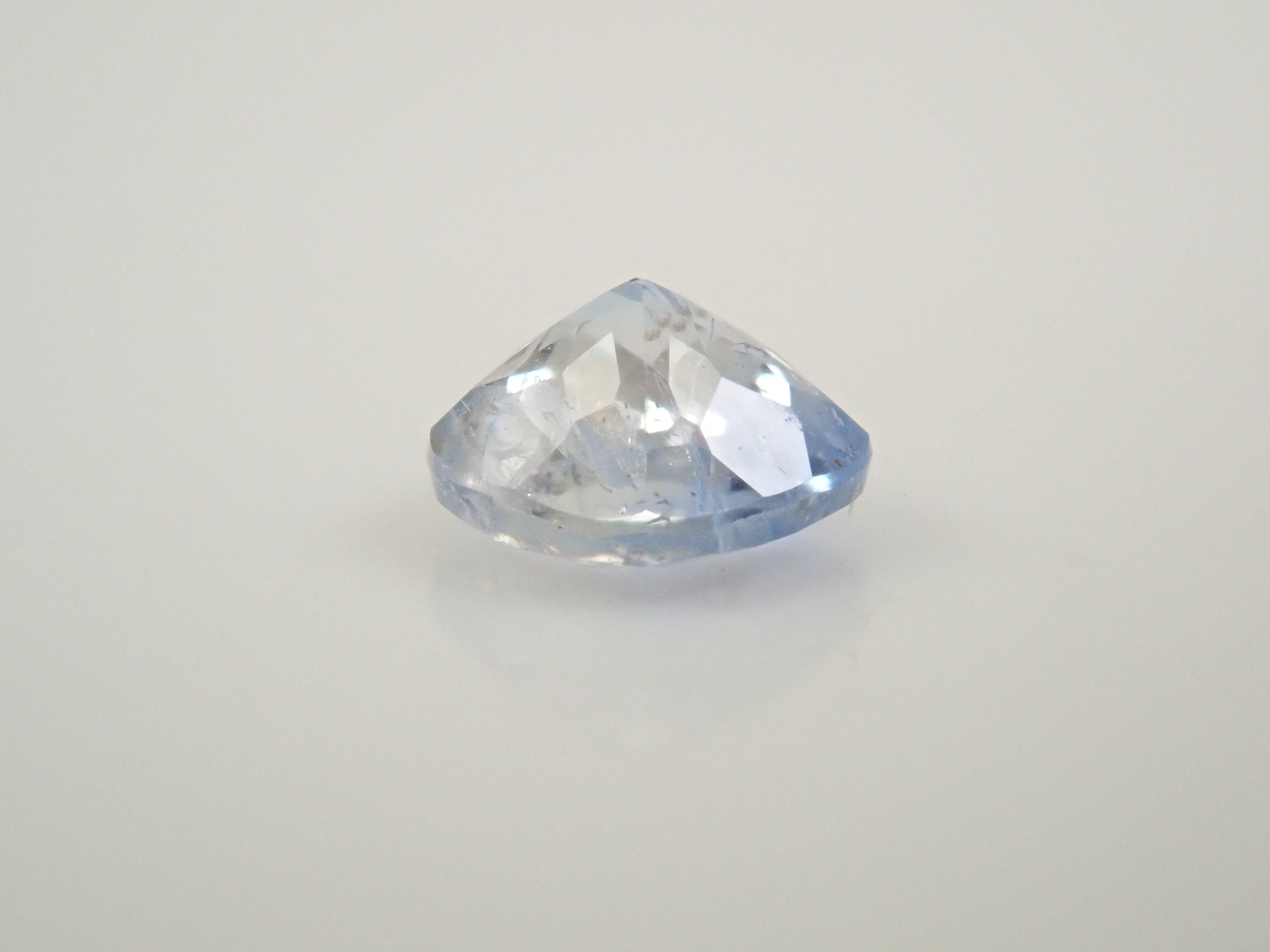 【11/3 22時販売】ナミビア産ジェレメジェバイト 0.176ctルース 鑑別書