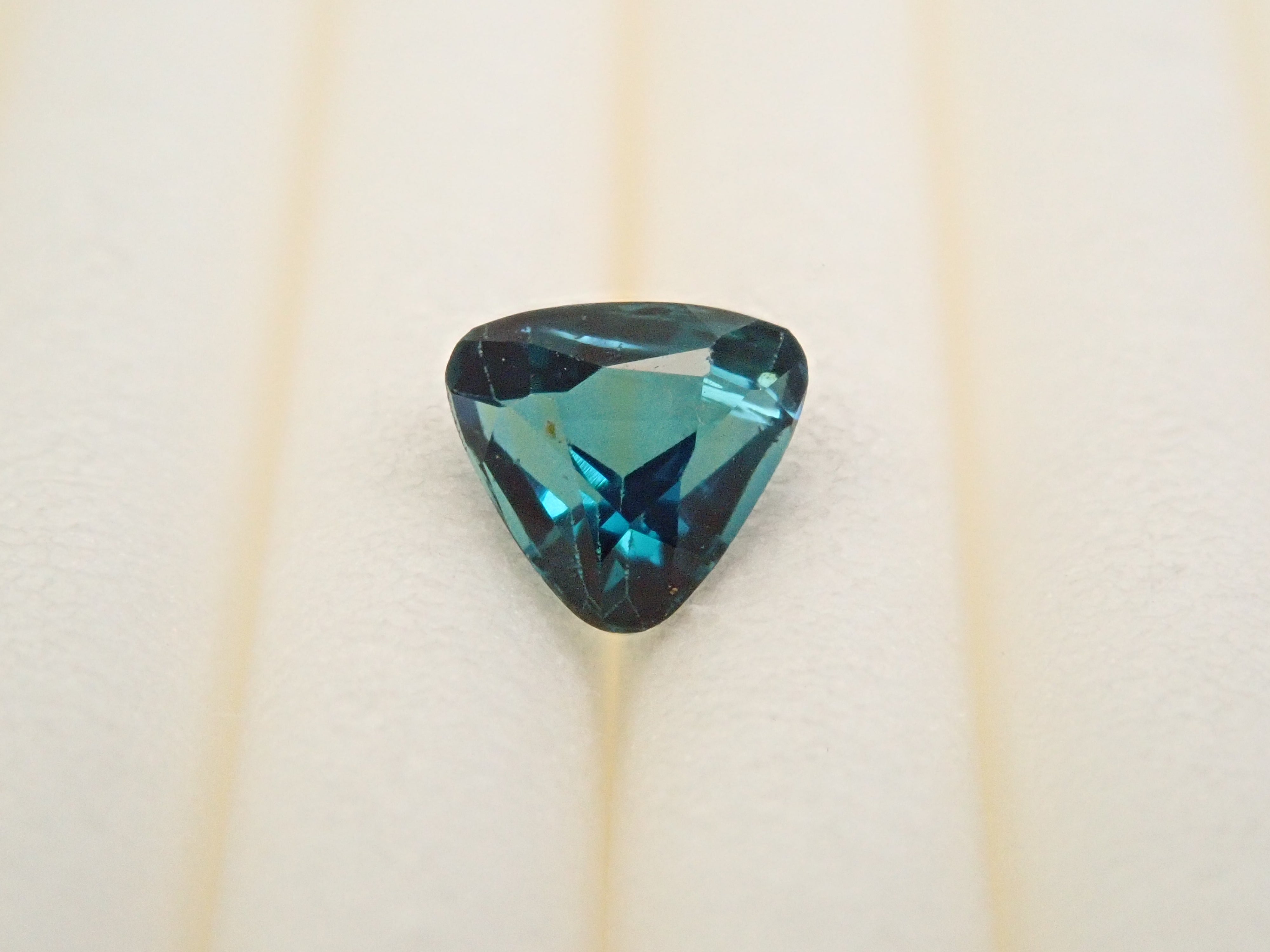 【10/29 22時販売】ブラジル産インディゴライトトルマリン 0.222ctルース 鑑別書