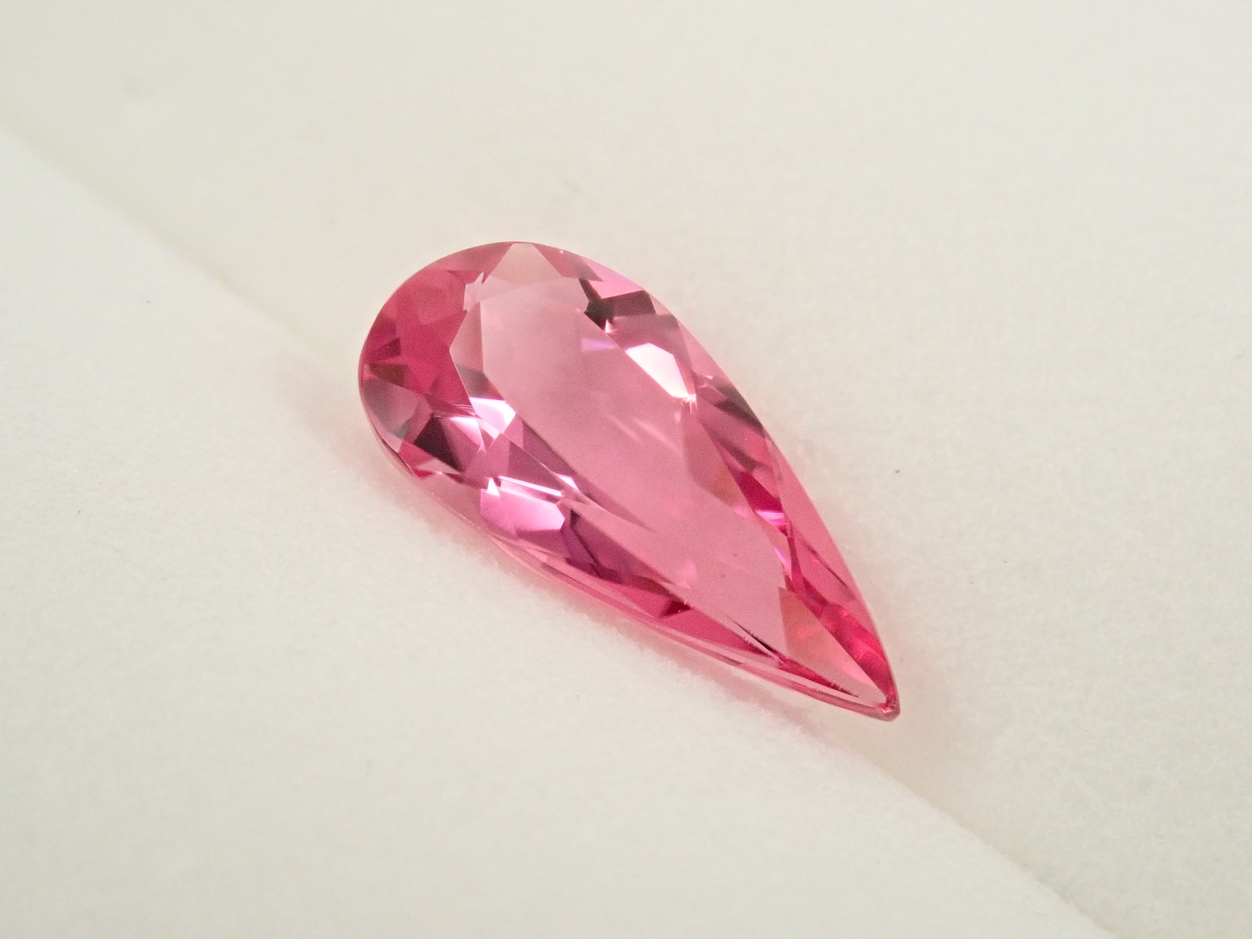 【11/1 22時販売】ブラジル産ピンクトルマリン 1.515ctルース