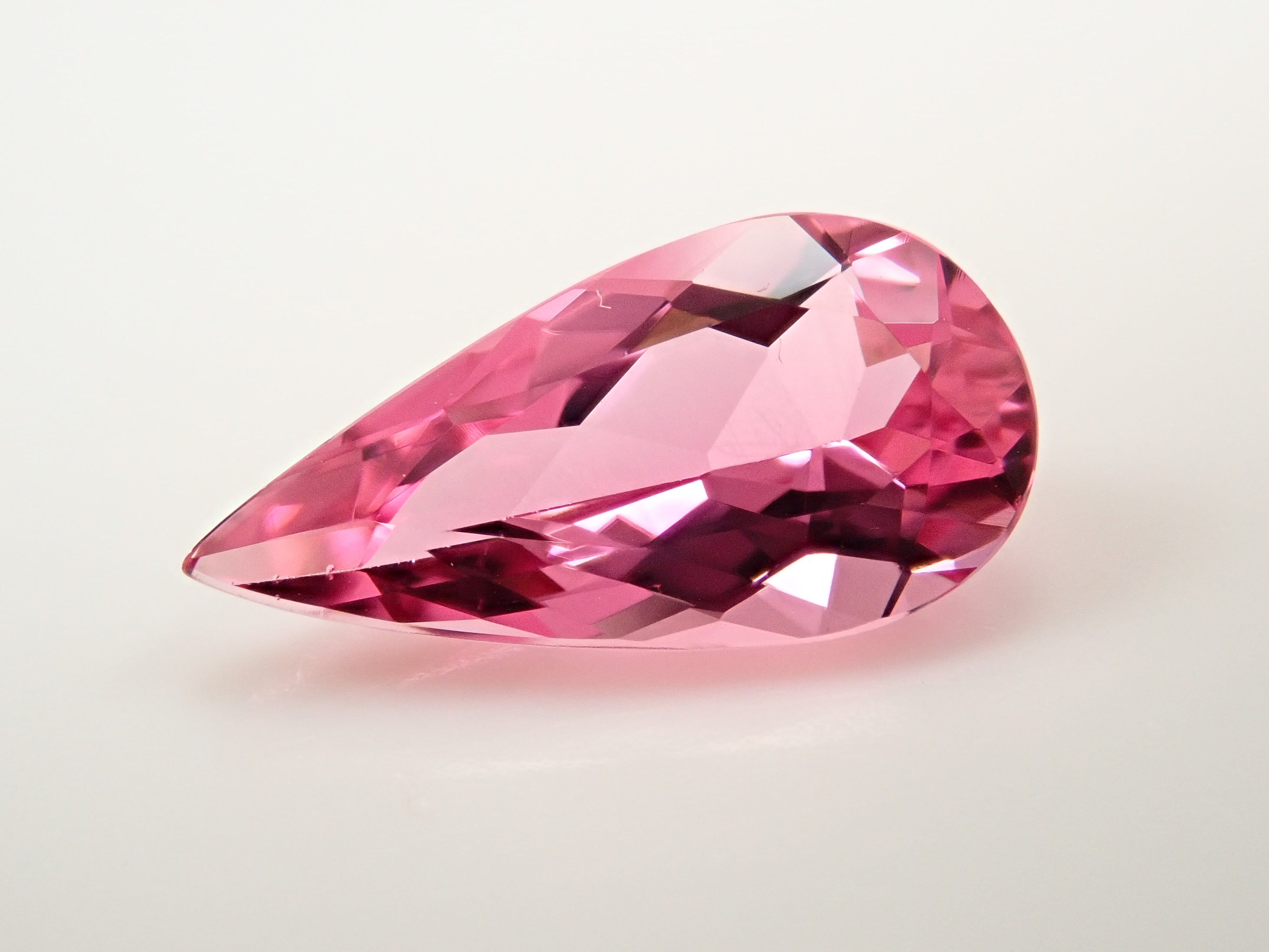 【11/1 22時販売】ブラジル産ピンクトルマリン 1.515ctルース